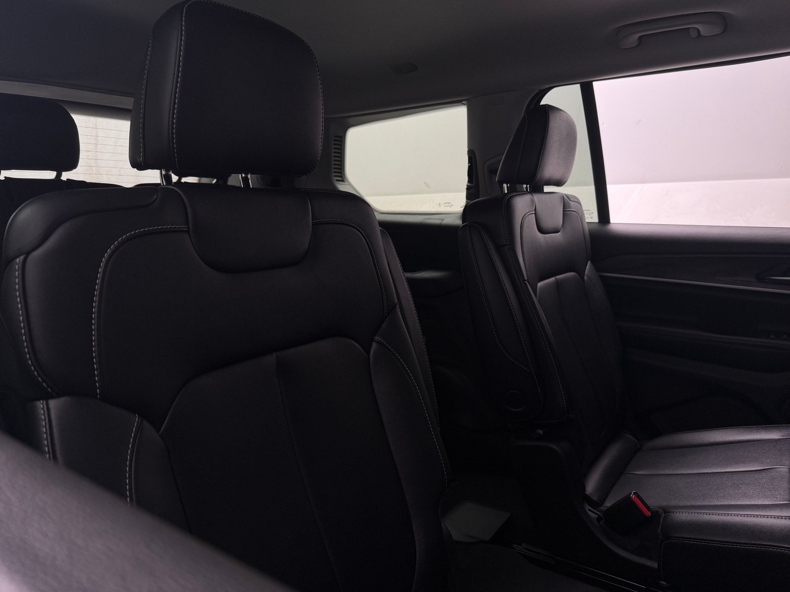 Thumbnail: 2023 Jeep Grand Cherokee L - 5