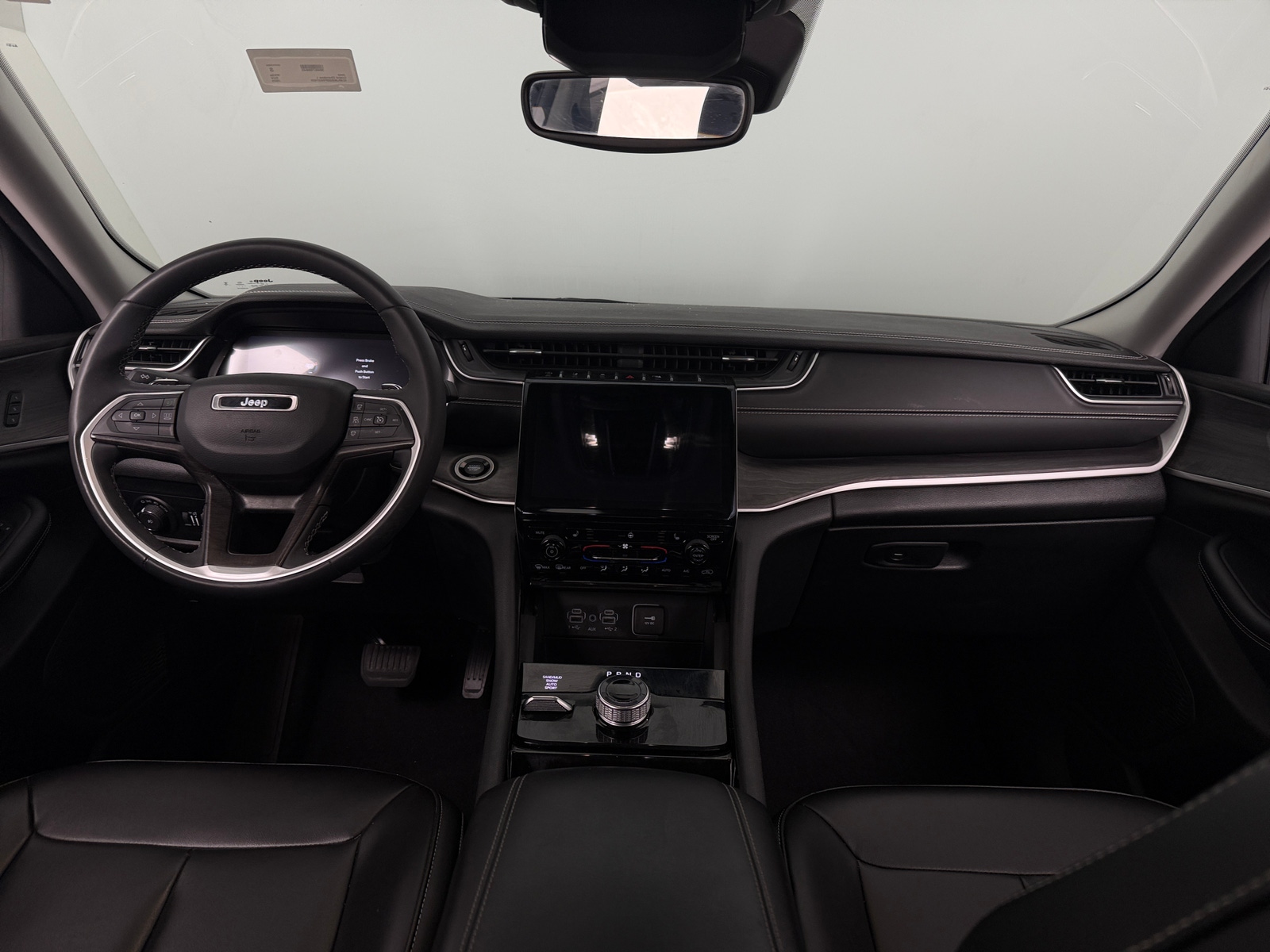 Thumbnail: 2023 Jeep Grand Cherokee L - 2