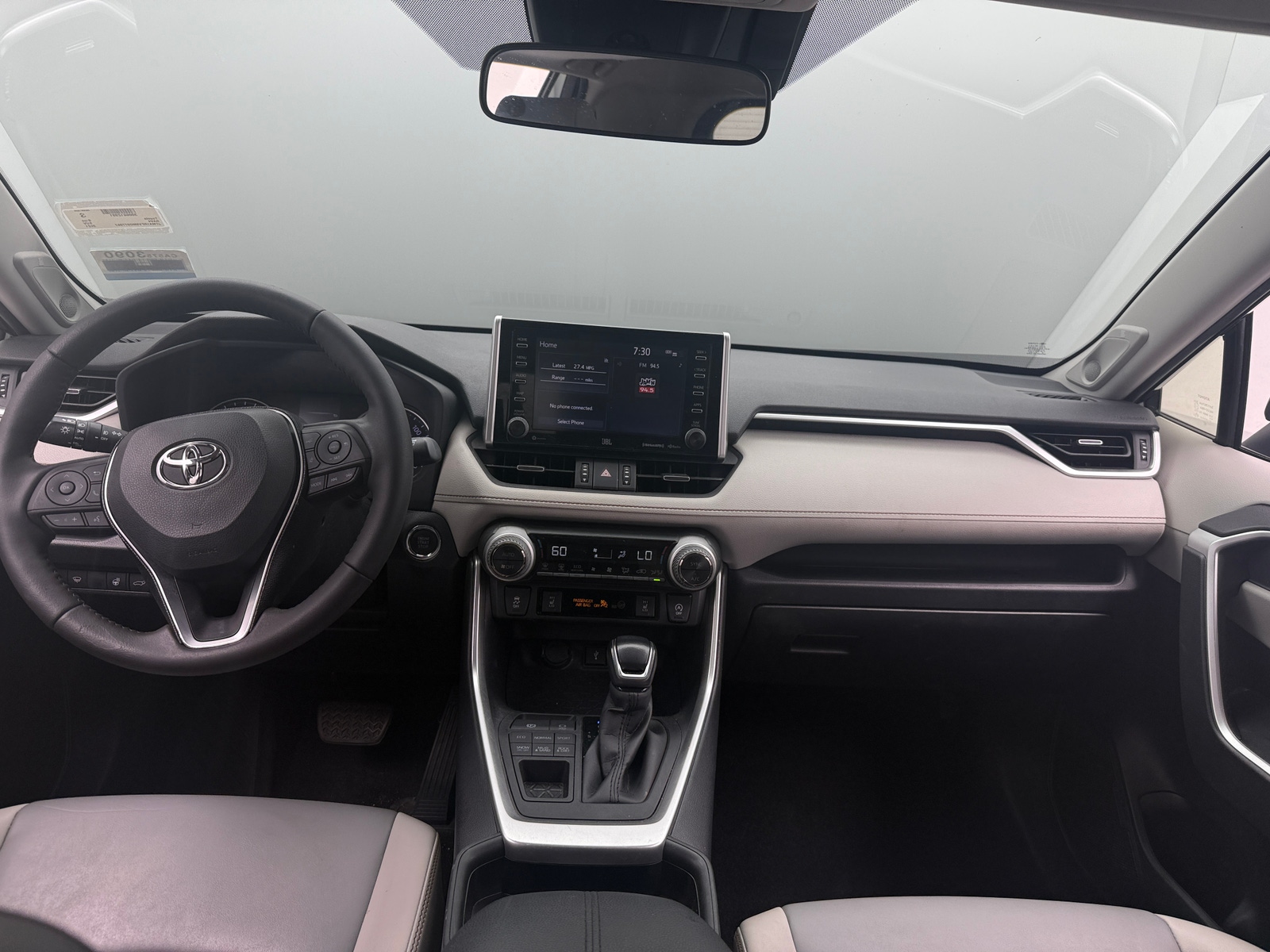 Thumbnail: 2021 Toyota RAV4 - 3