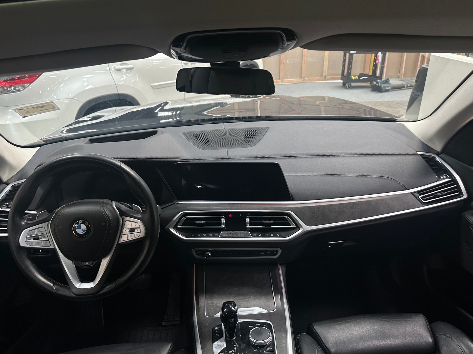 Thumbnail: 2022 BMW X7 - 2