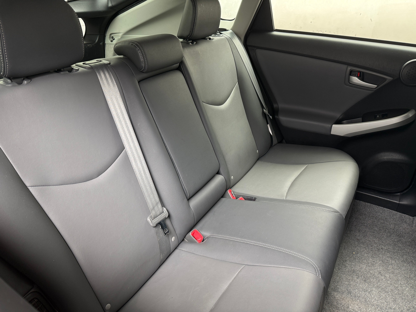 Thumbnail: 2014 Toyota Prius - 5