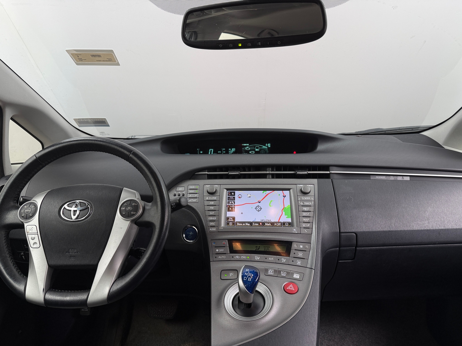 Thumbnail: 2014 Toyota Prius - 2