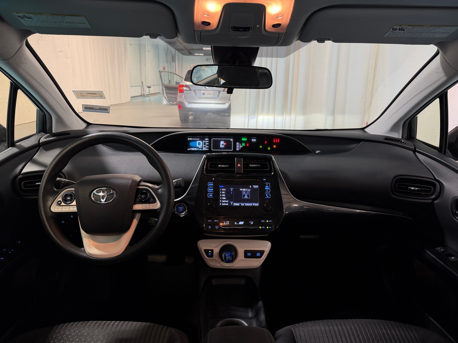 Thumbnail: 2017 Toyota Prius - 3