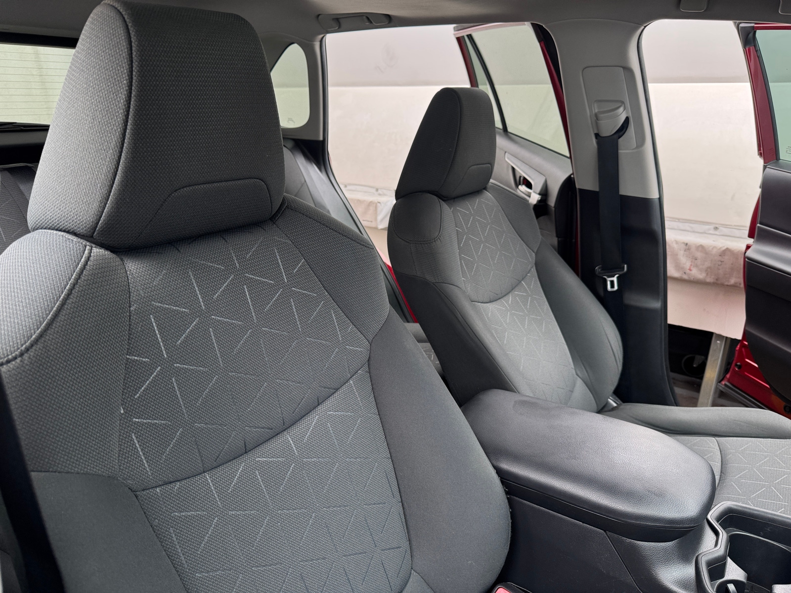Thumbnail: 2021 Toyota RAV4 - 2