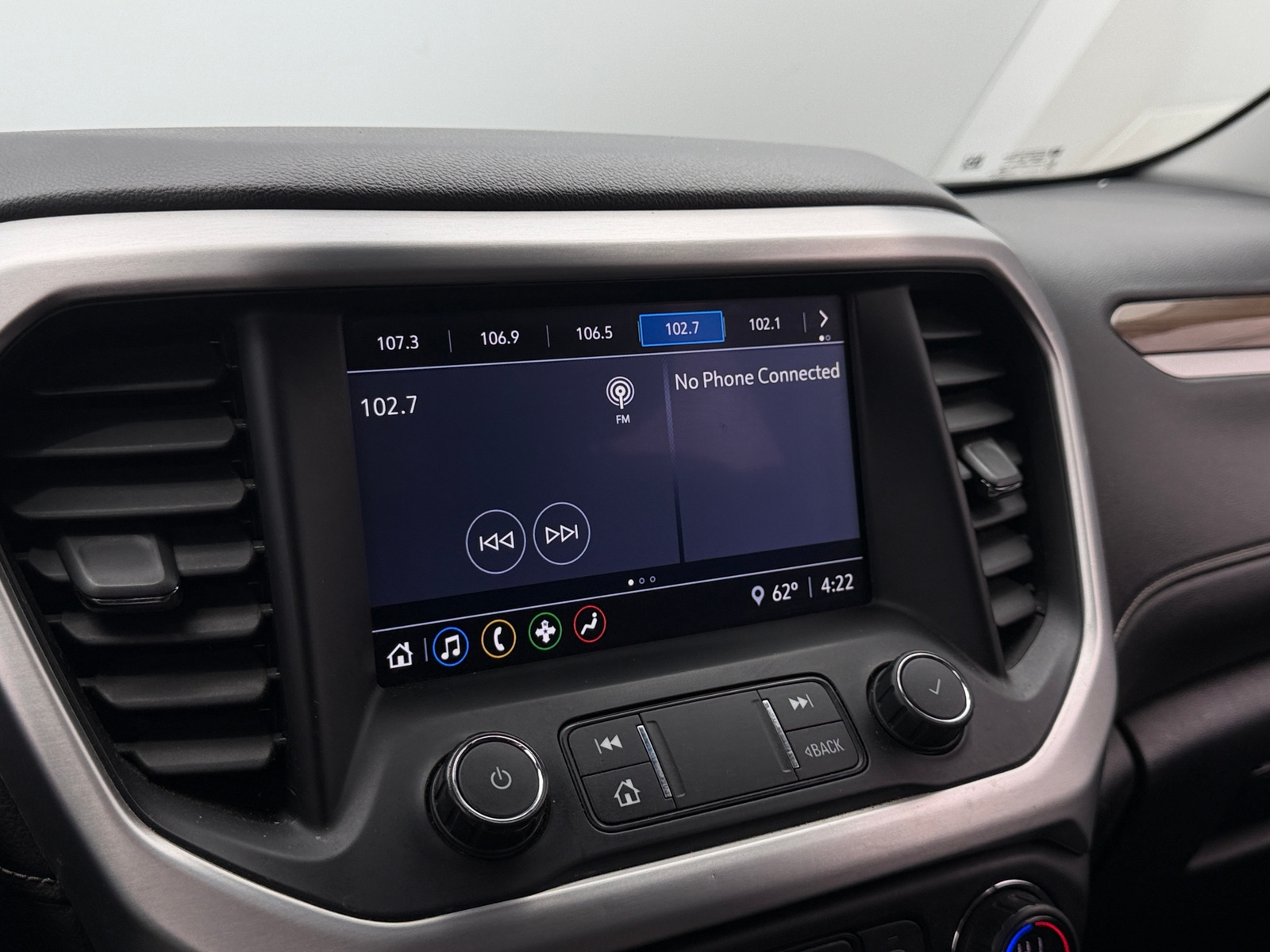 Thumbnail: 2020 GMC Acadia - 4