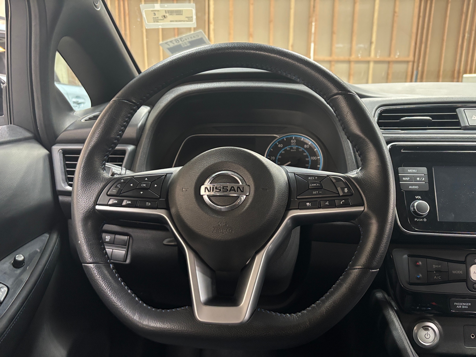 Thumbnail: 2019 Nissan Leaf - 5