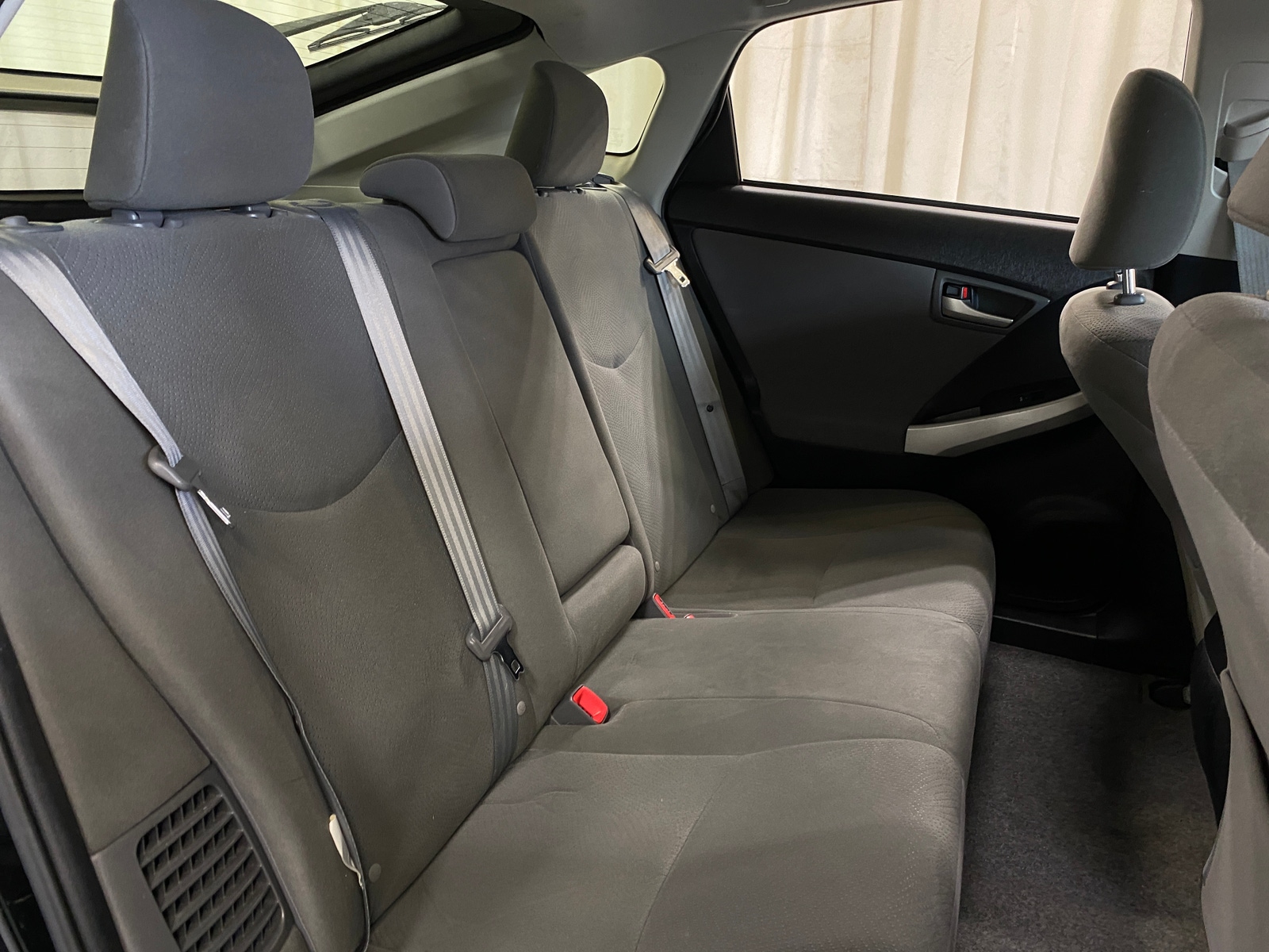 Thumbnail: 2012 Toyota Prius - 6