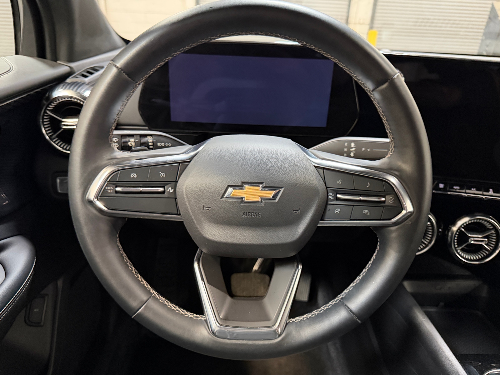 Thumbnail: 2024 Chevrolet Blazer EV - 4