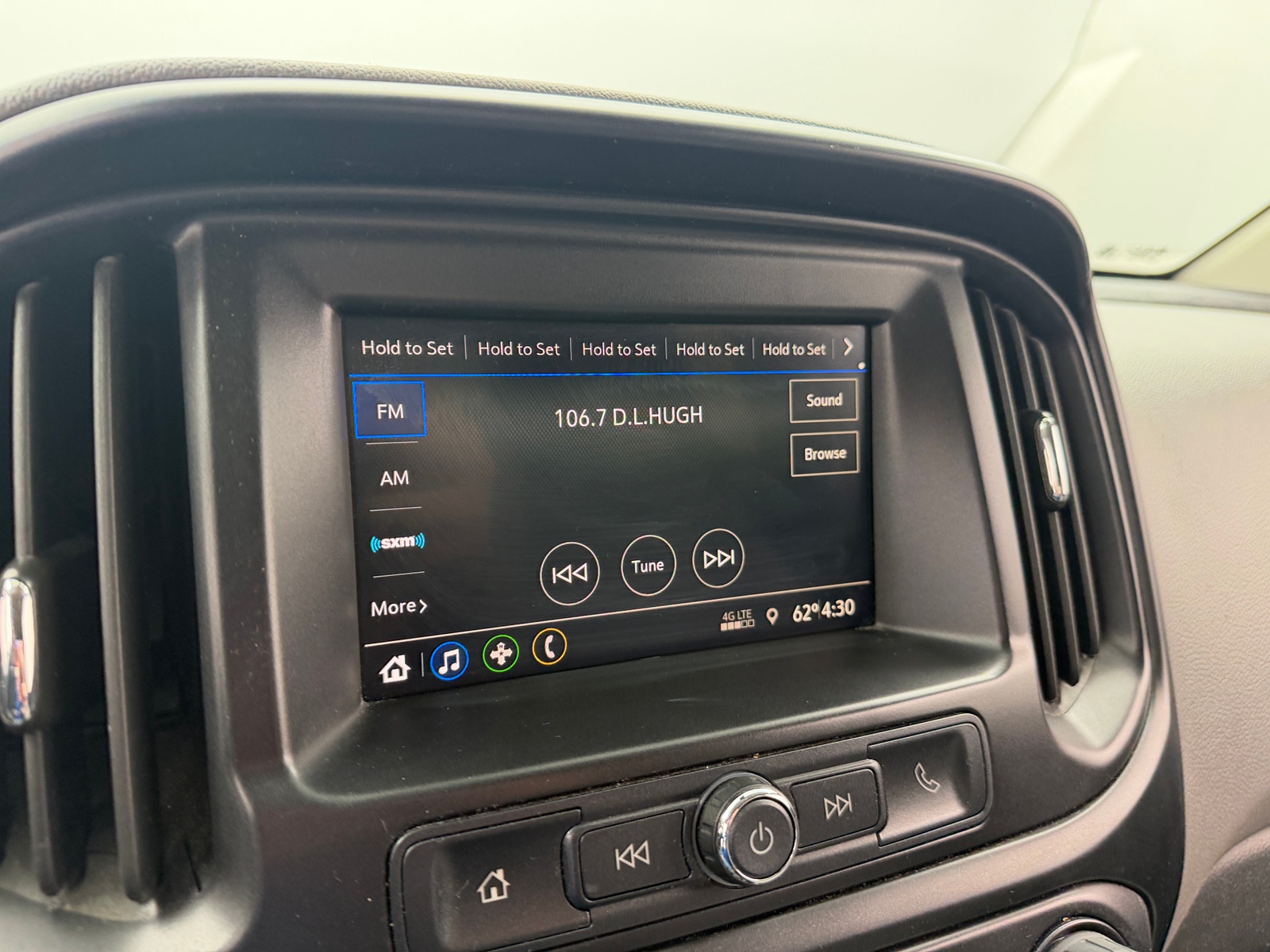 Thumbnail: 2021 Chevrolet Colorado - 4