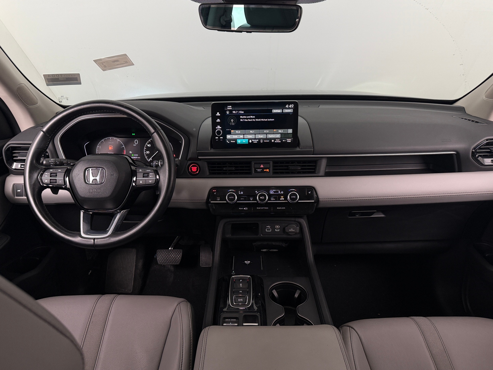 Thumbnail: 2023 Honda Pilot - 3