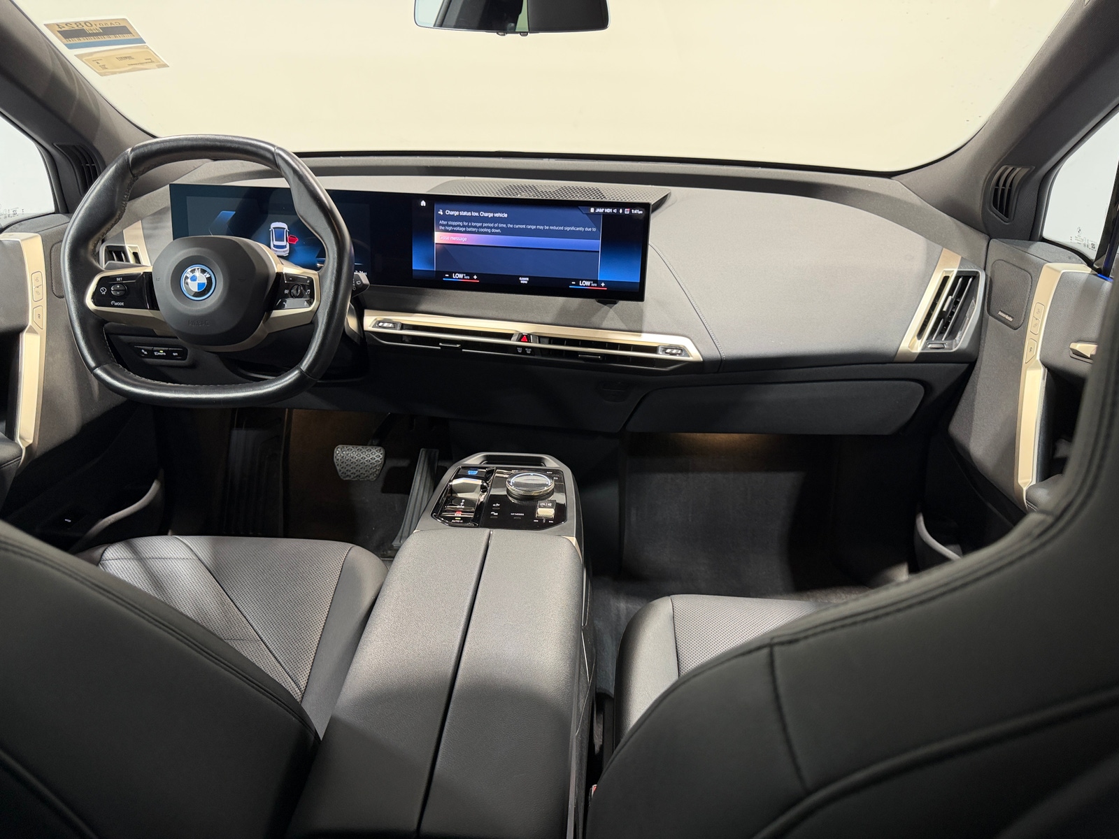 Thumbnail: 2023 BMW iX - 2