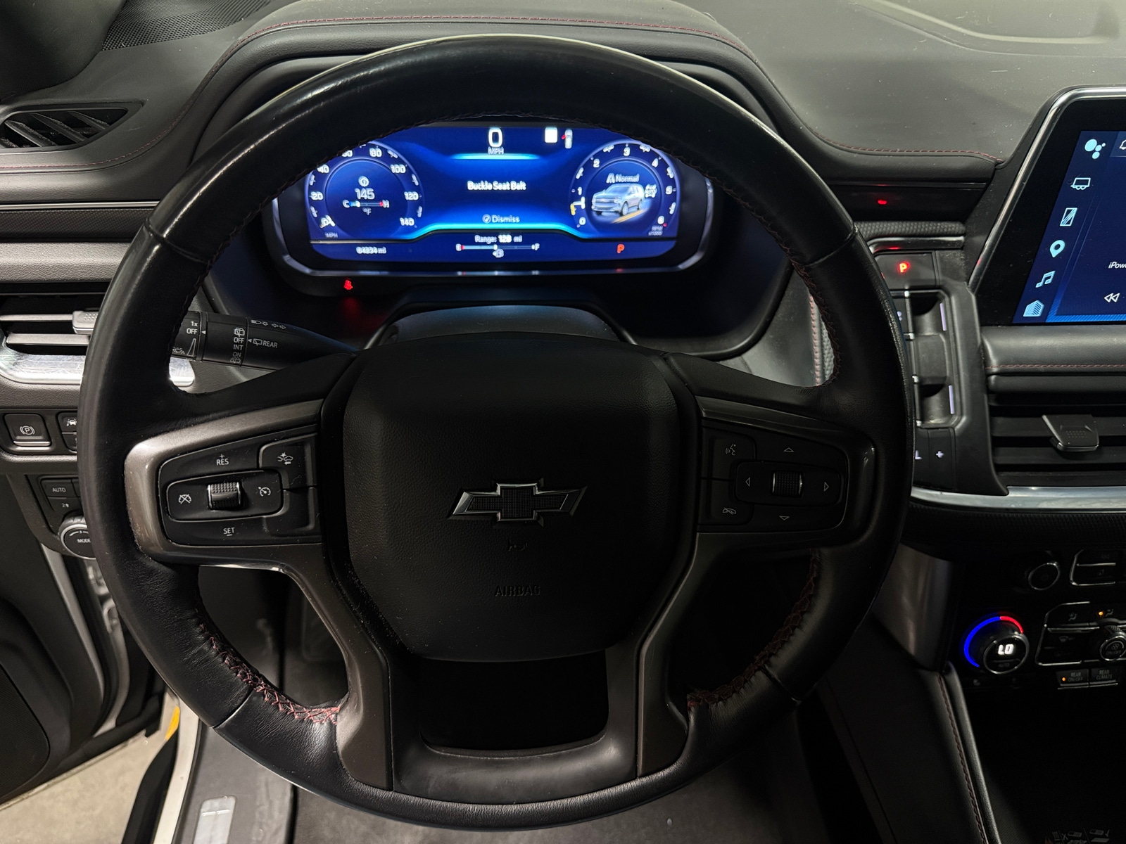 Thumbnail: 2022 Chevrolet Tahoe - 4