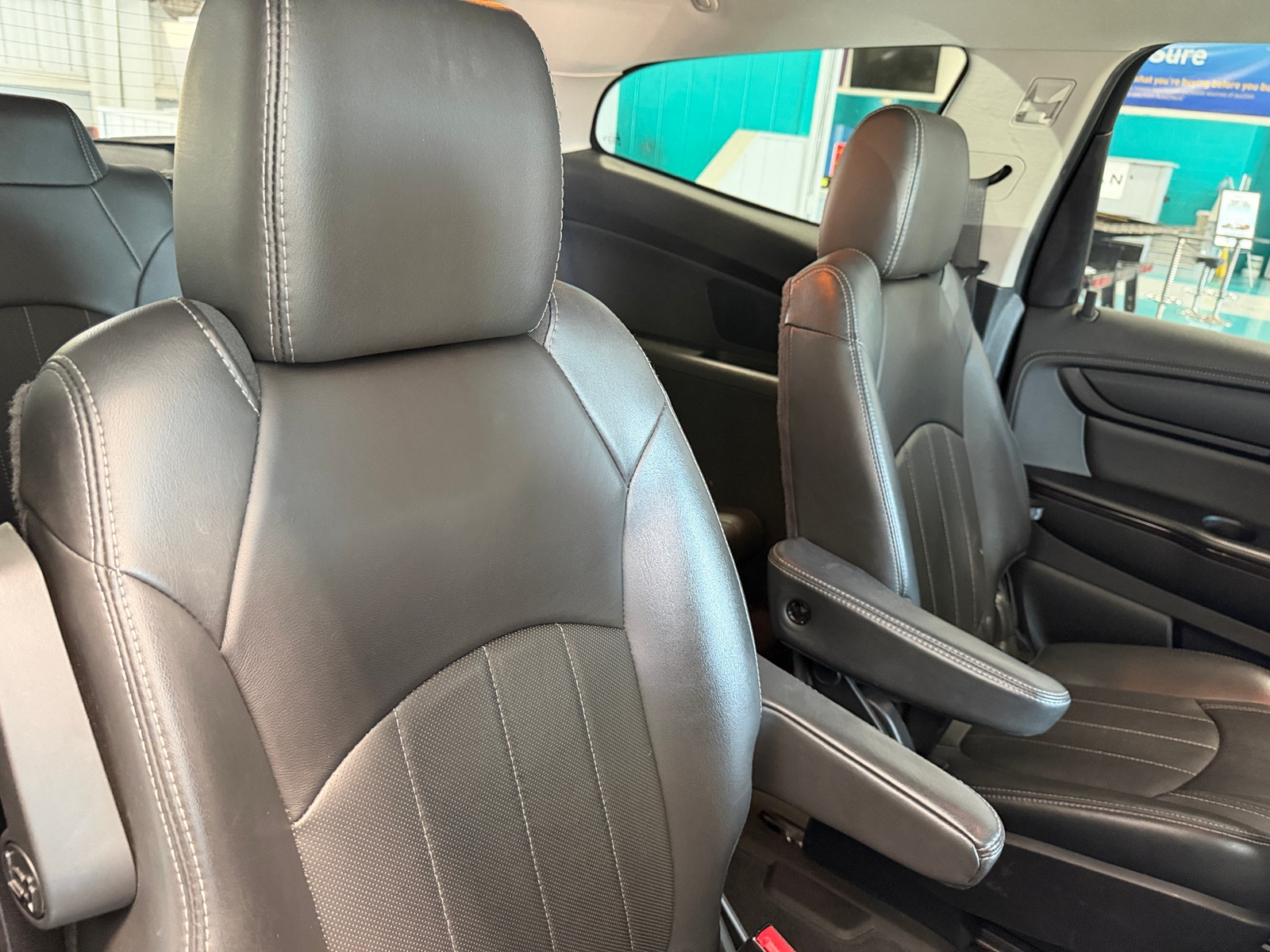 Thumbnail: 2017 Chevrolet Traverse - 5