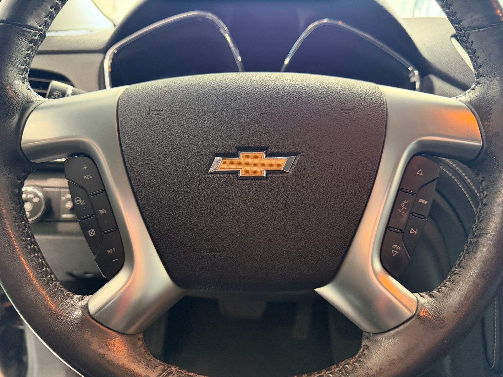 Thumbnail: 2017 Chevrolet Traverse - 4