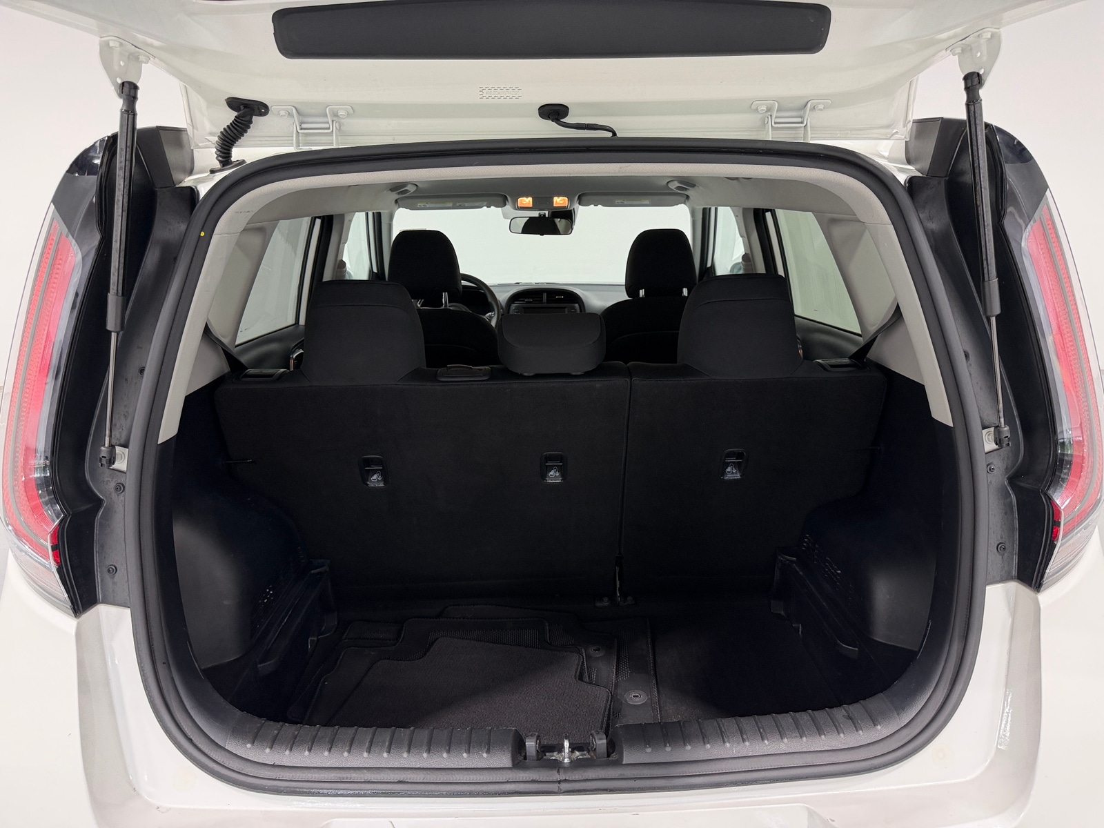 Thumbnail: 2025 Kia Soul - 7