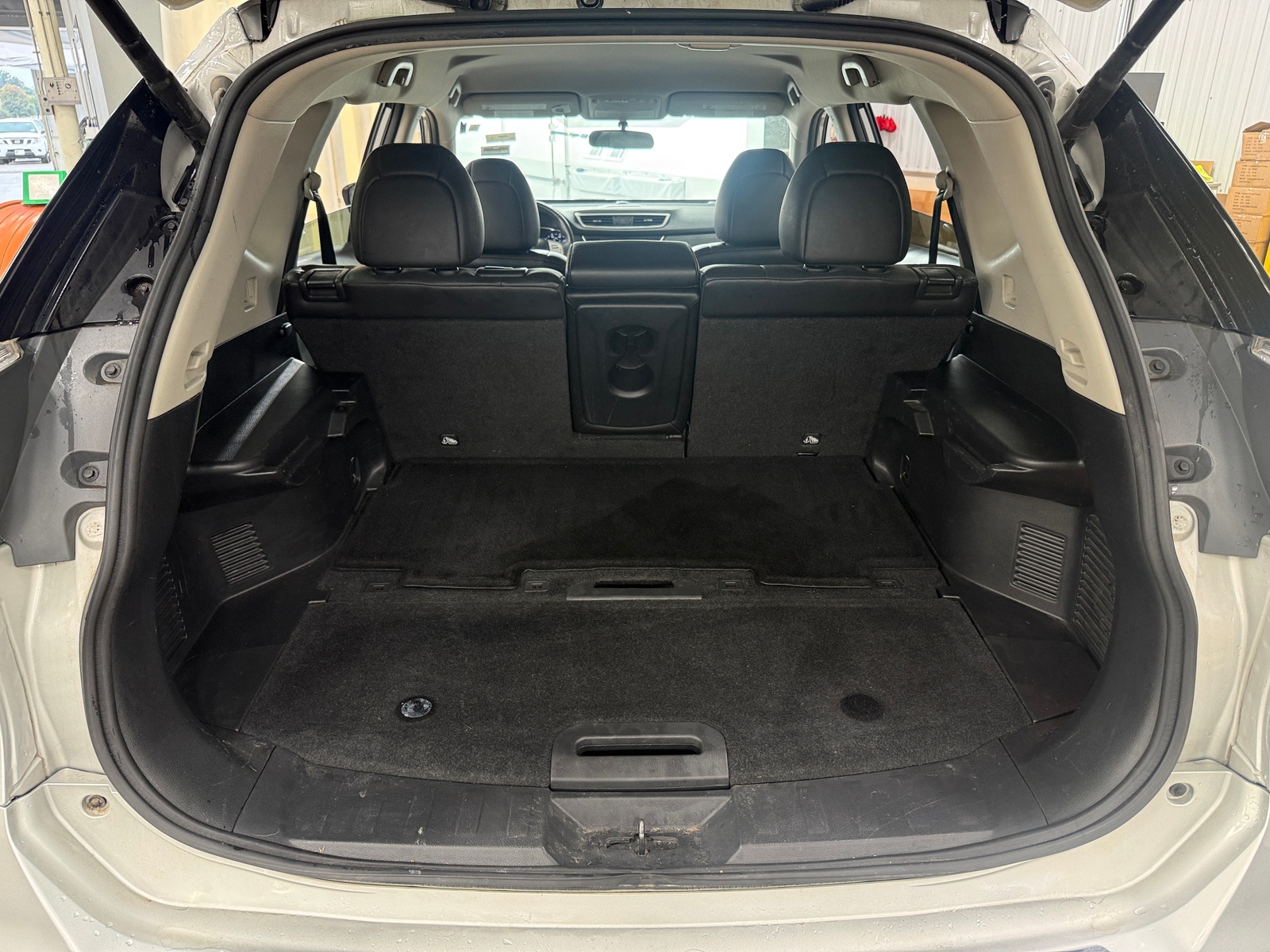 Thumbnail: 2015 Nissan Rogue - 6