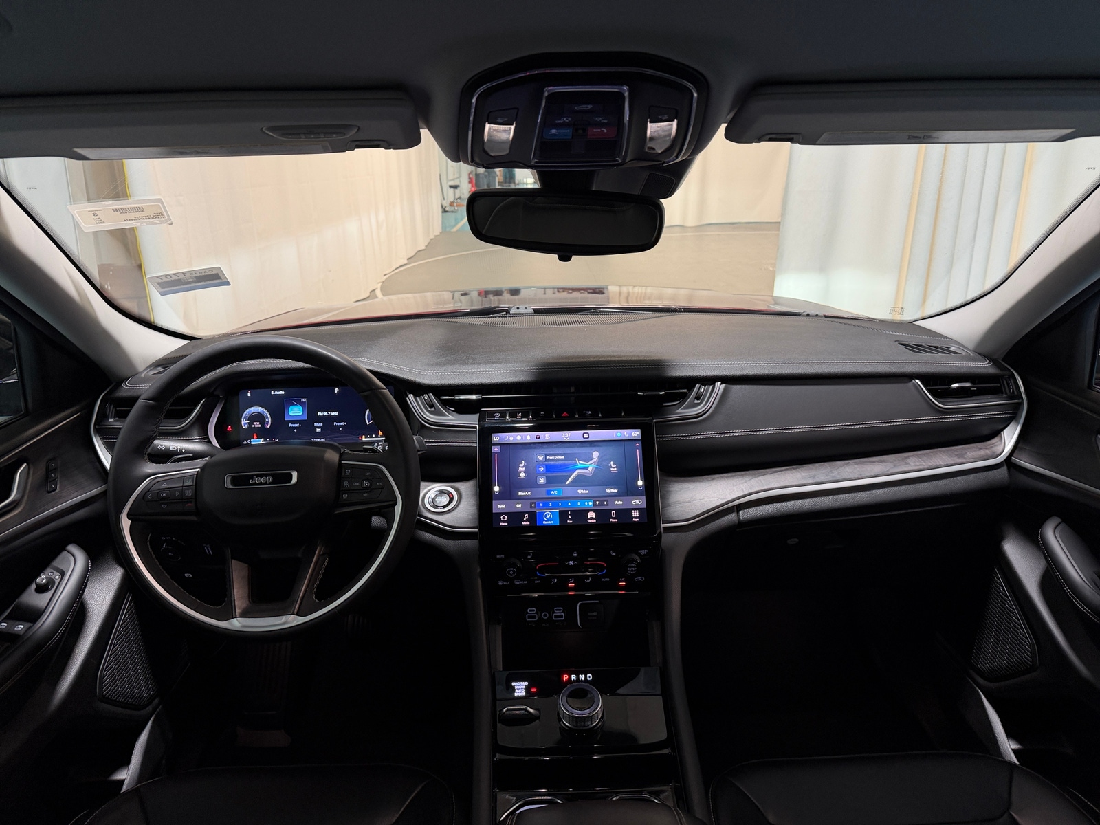 Thumbnail: 2023 Jeep Grand Cherokee - 2