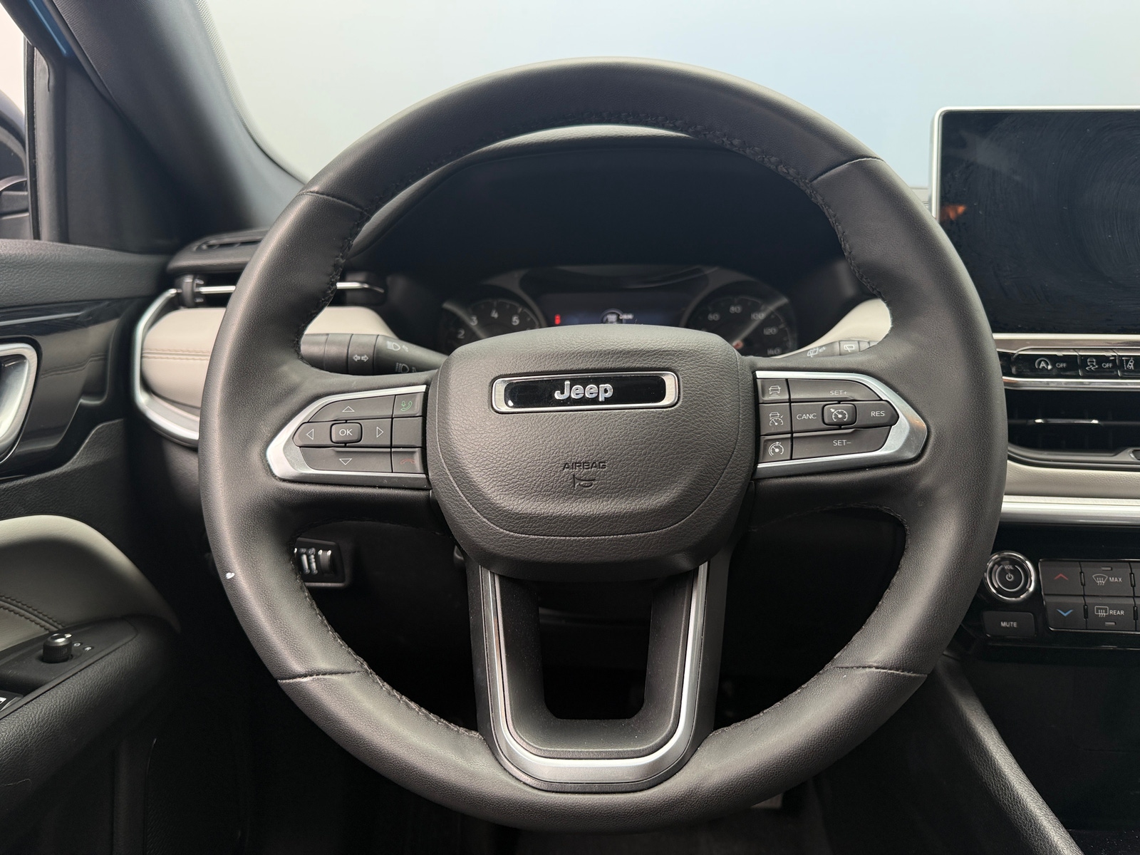 Thumbnail: 2025 Jeep Compass - 4