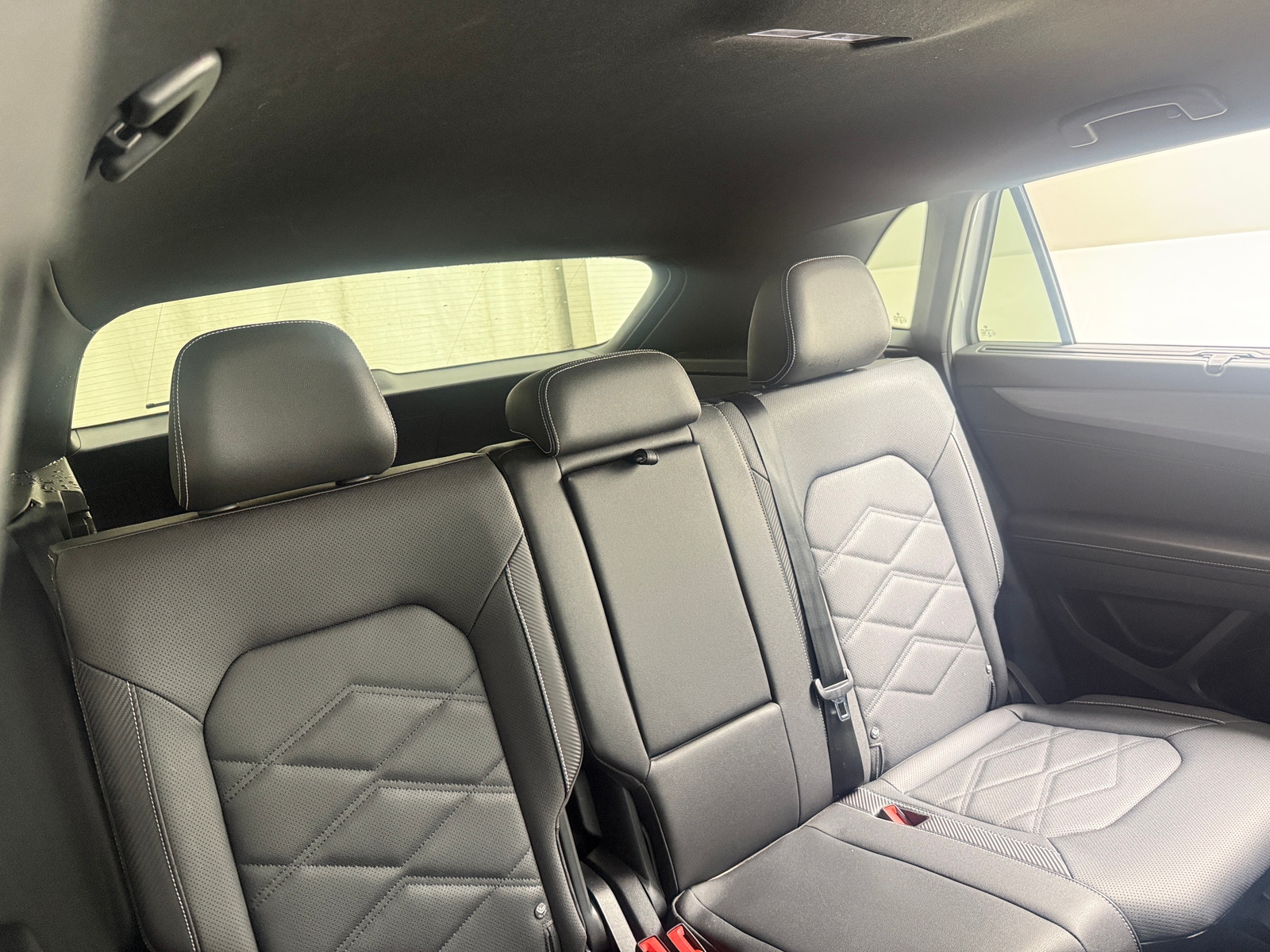 Thumbnail: 2026 Volkswagen Atlas - 6