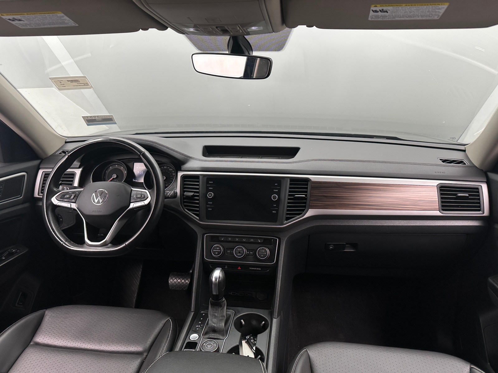 Thumbnail: 2021 Volkswagen Atlas - 3