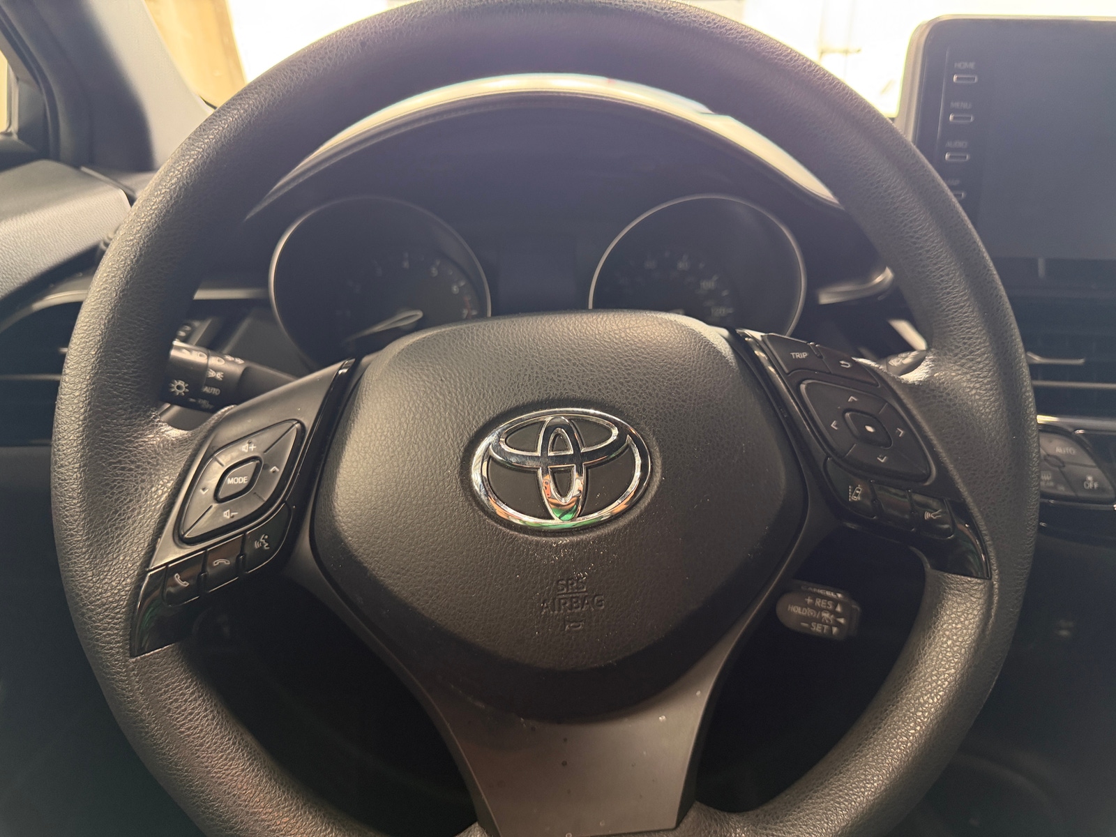 Thumbnail: 2019 Toyota C-HR - 5