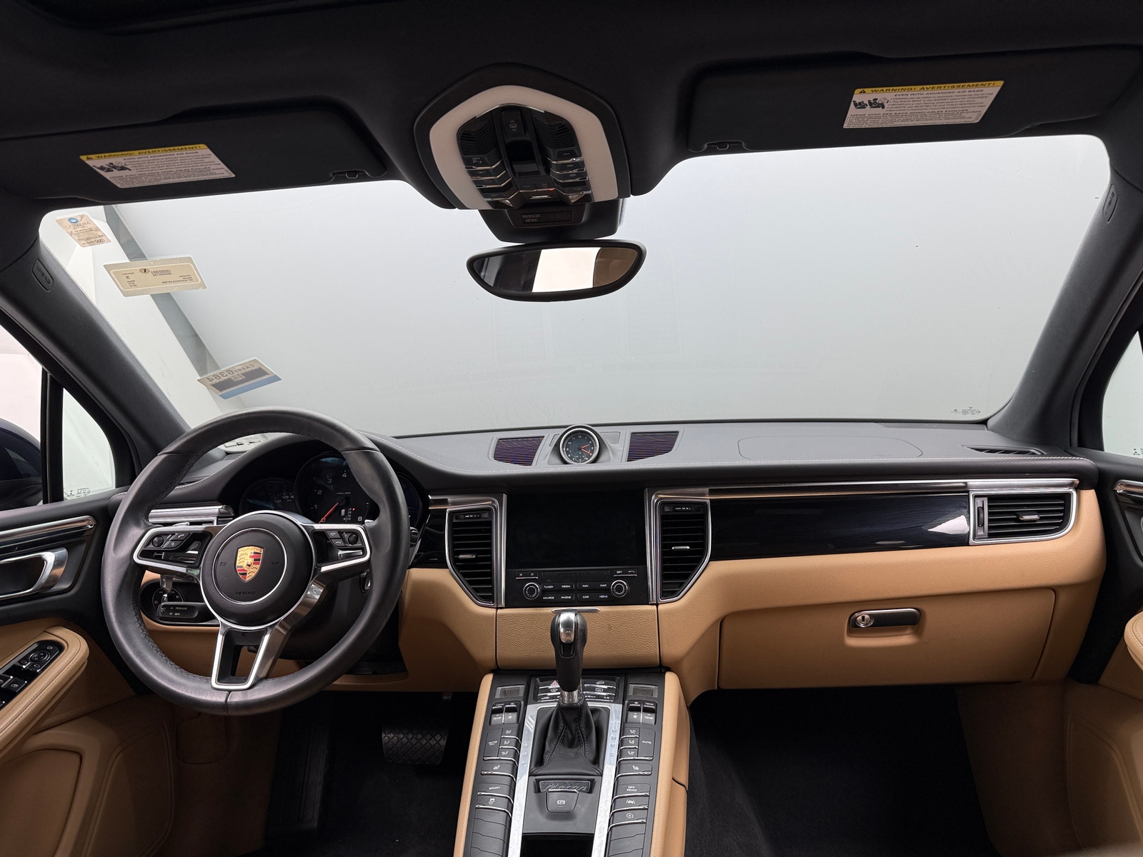 Thumbnail: 2018 Porsche Macan - 2