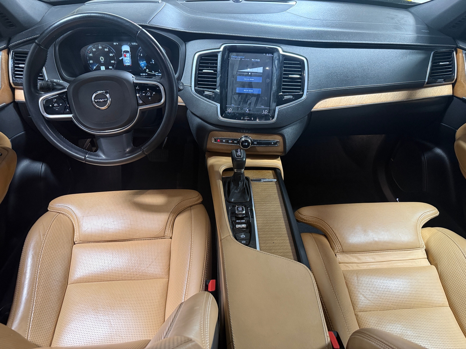 Thumbnail: 2018 Volvo XC90 - 2