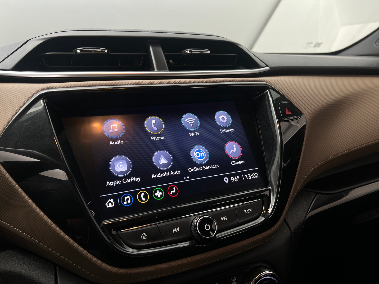Thumbnail: 2022 Chevrolet TrailBlazer - 3