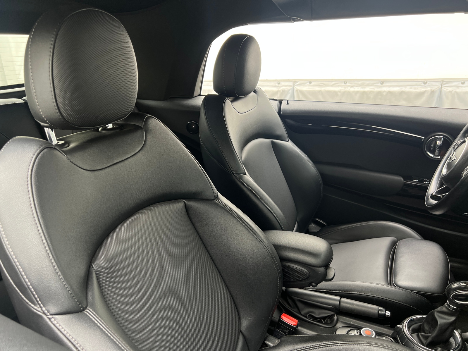 Thumbnail: 2016 MINI Cooper Convertible - 2