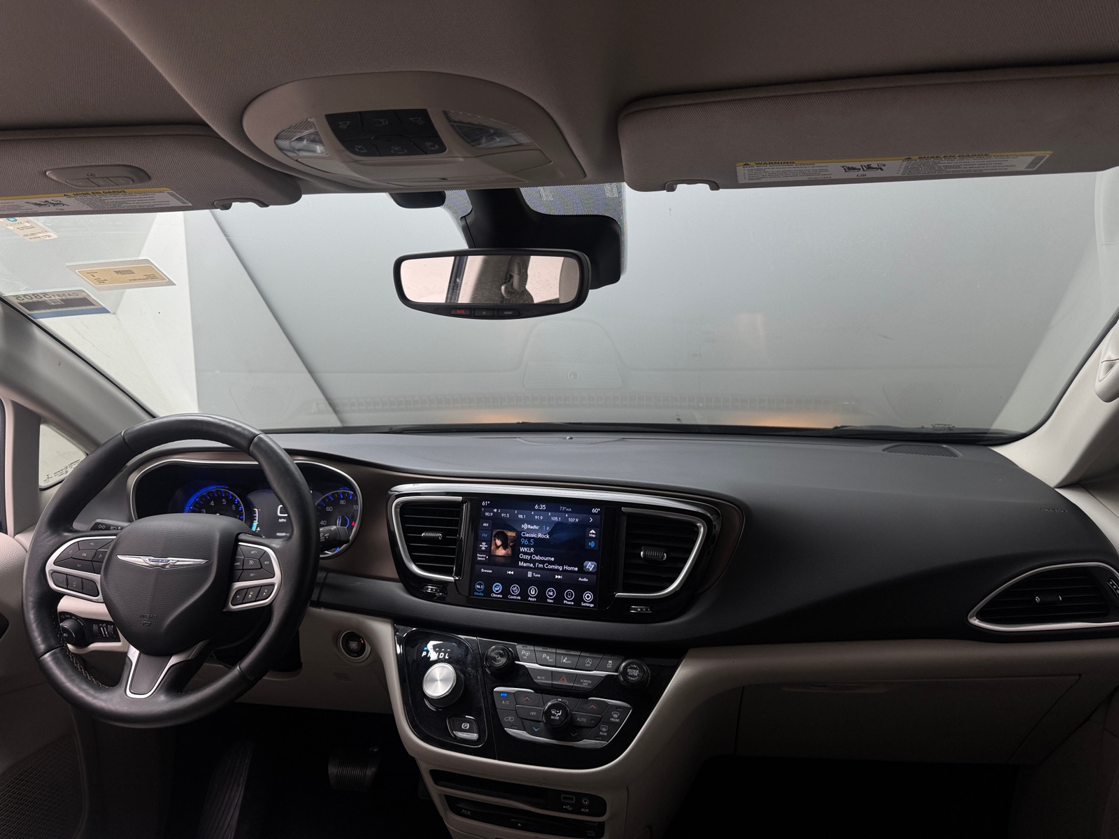 Thumbnail: 2018 Chrysler Pacifica - 2