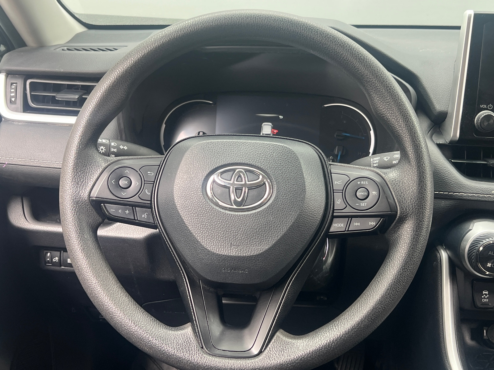 Thumbnail: 2025 Toyota RAV4 - 5