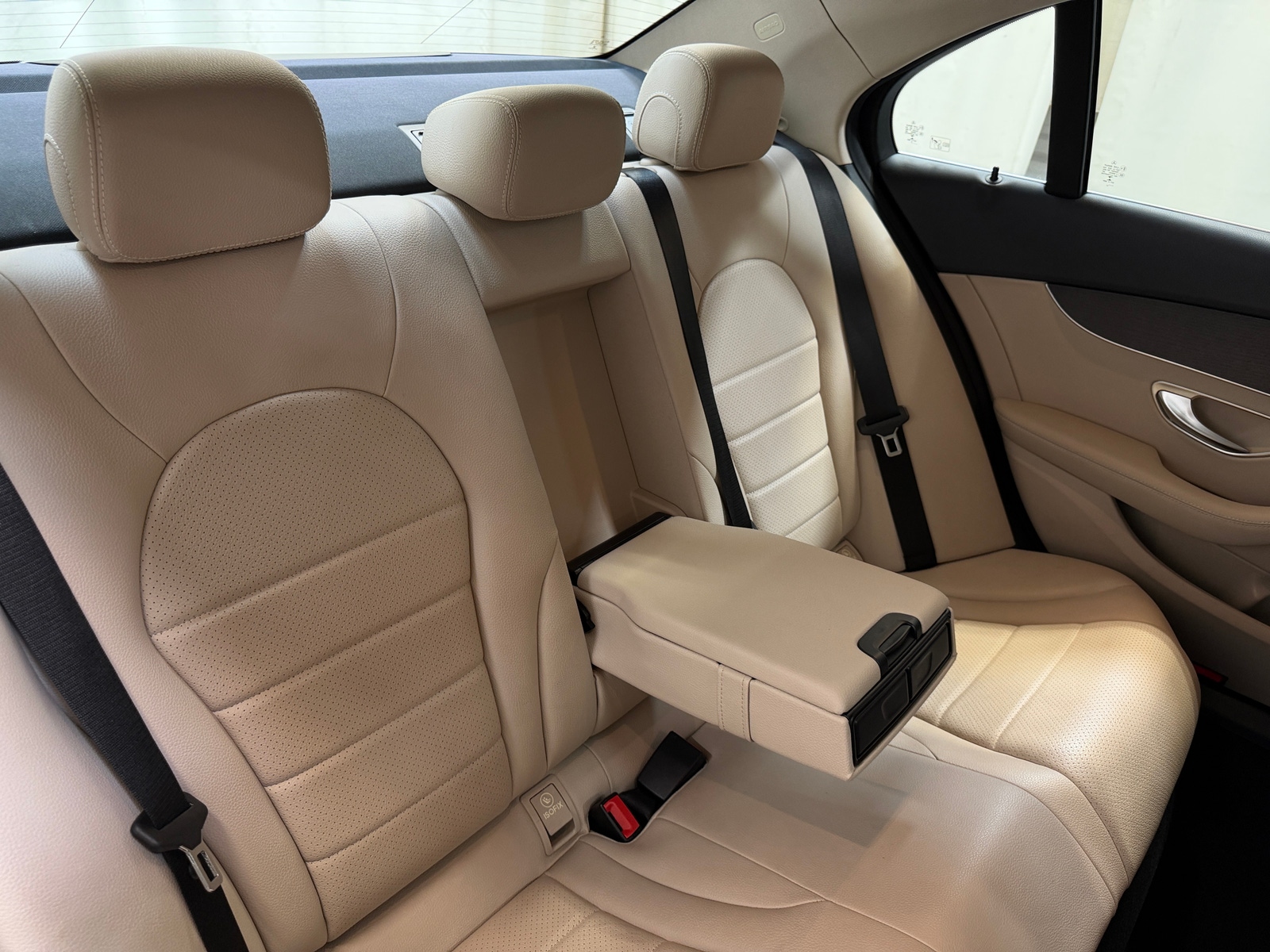 Thumbnail: 2020 Mercedes-Benz C-Class - 5