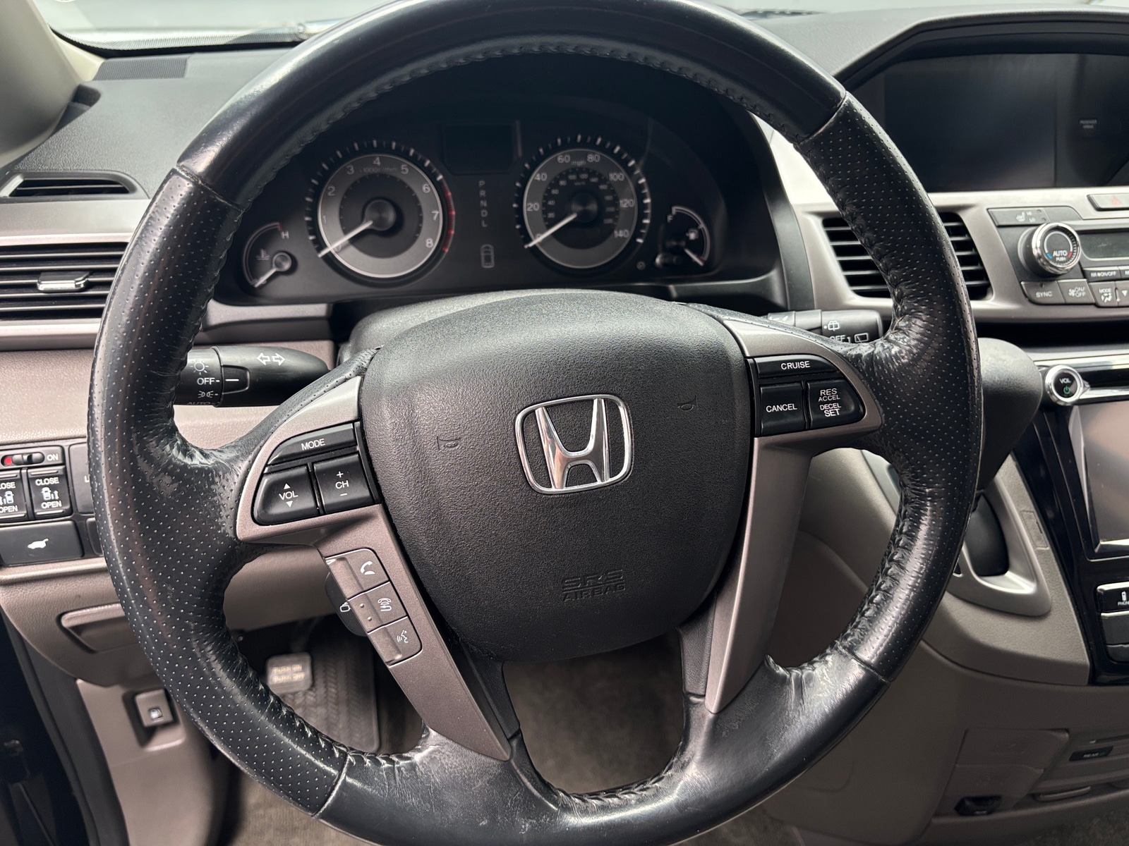Thumbnail: 2017 Honda Odyssey - 4