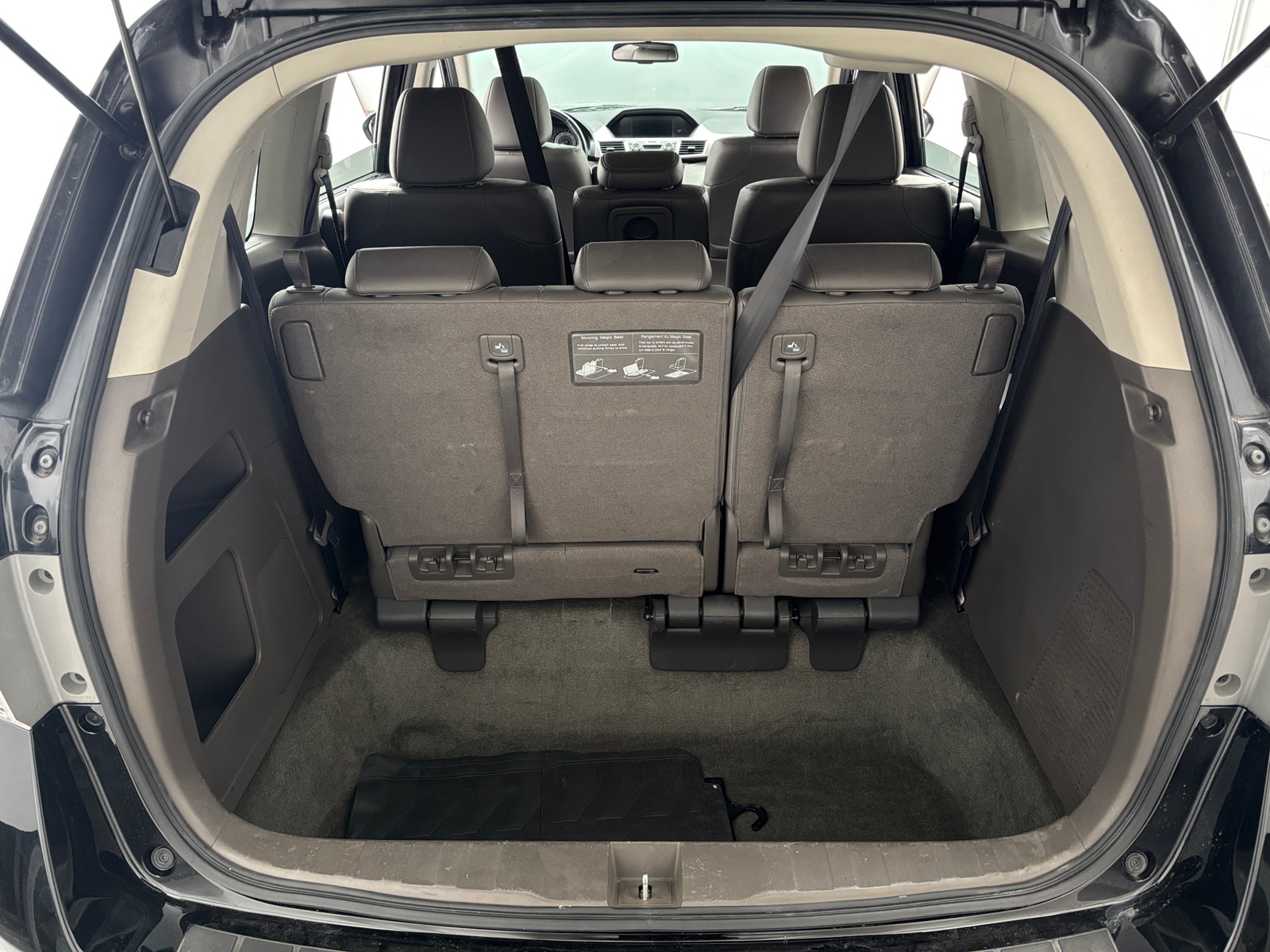 Thumbnail: 2017 Honda Odyssey - 6