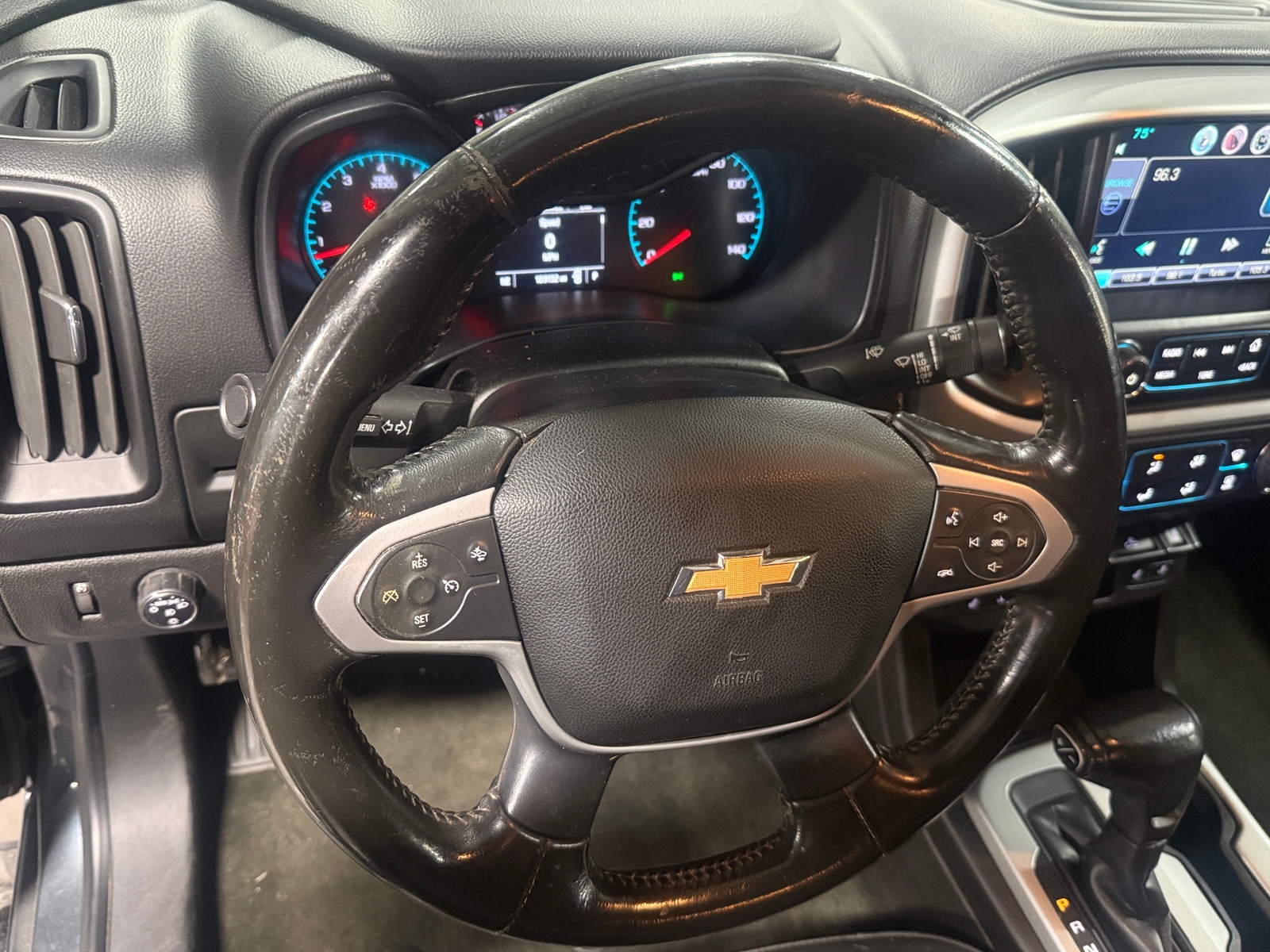 Thumbnail: 2015 Chevrolet Colorado - 4