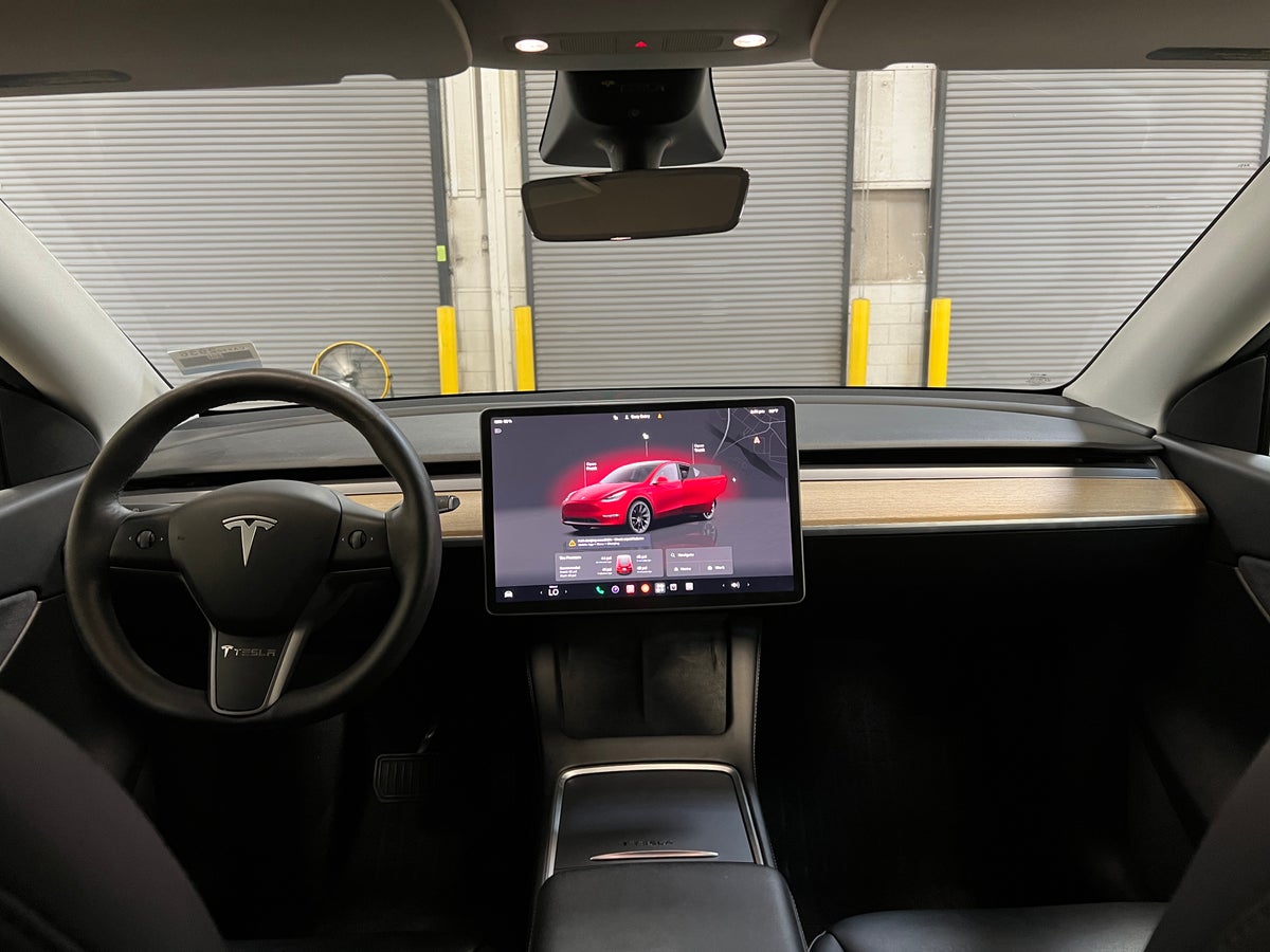 2022 Tesla Model Y Long Range All-Wheel Drive in Red Multi-coat — photo 2