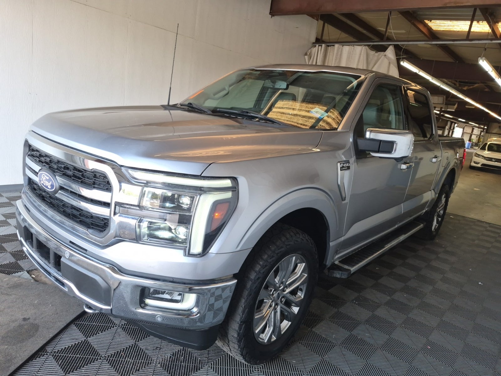 2024 Ford F-150 Lariat 4WD Supercrew 5.5' Box