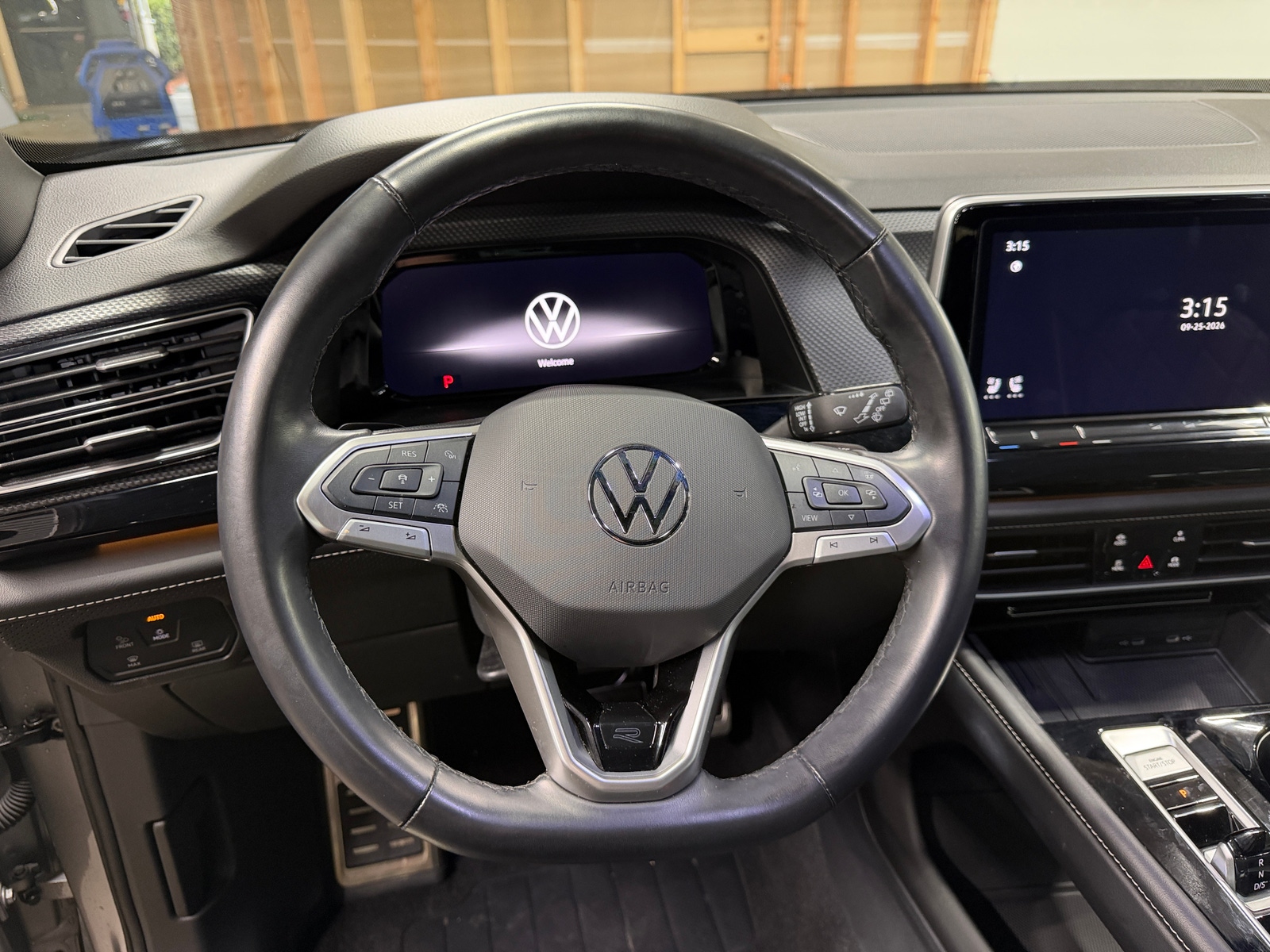 Thumbnail: 2025 Volkswagen Atlas - 4