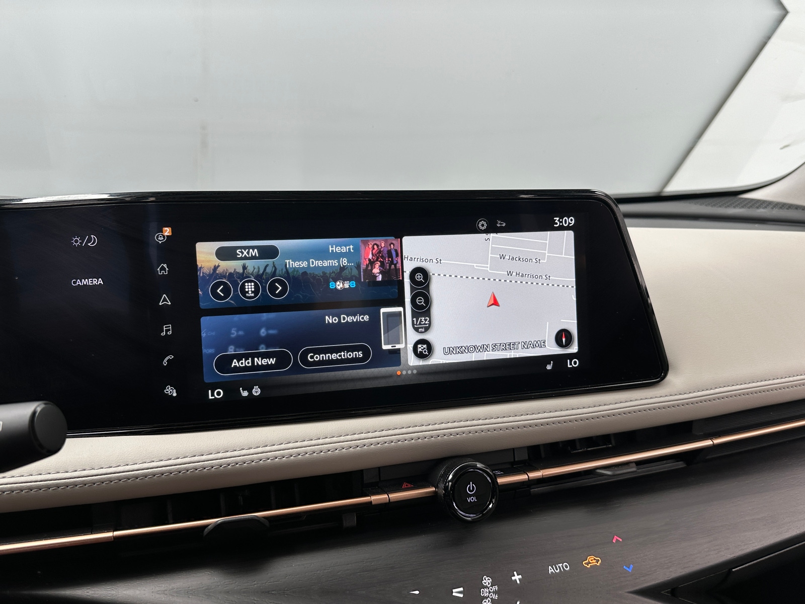 Thumbnail: 2024 Nissan Ariya - 3