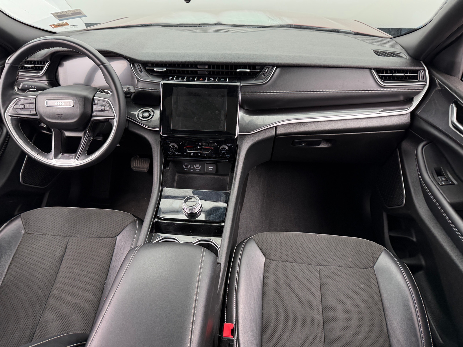 Thumbnail: 2021 Jeep Grand Cherokee L - 2