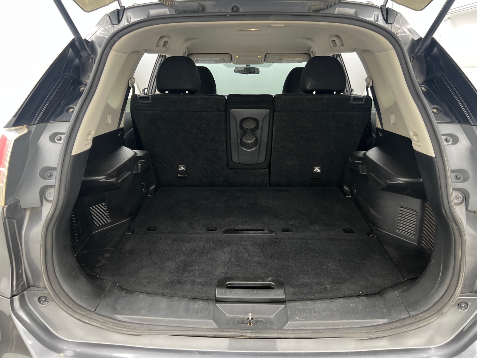Thumbnail: 2016 Nissan Rogue - 7