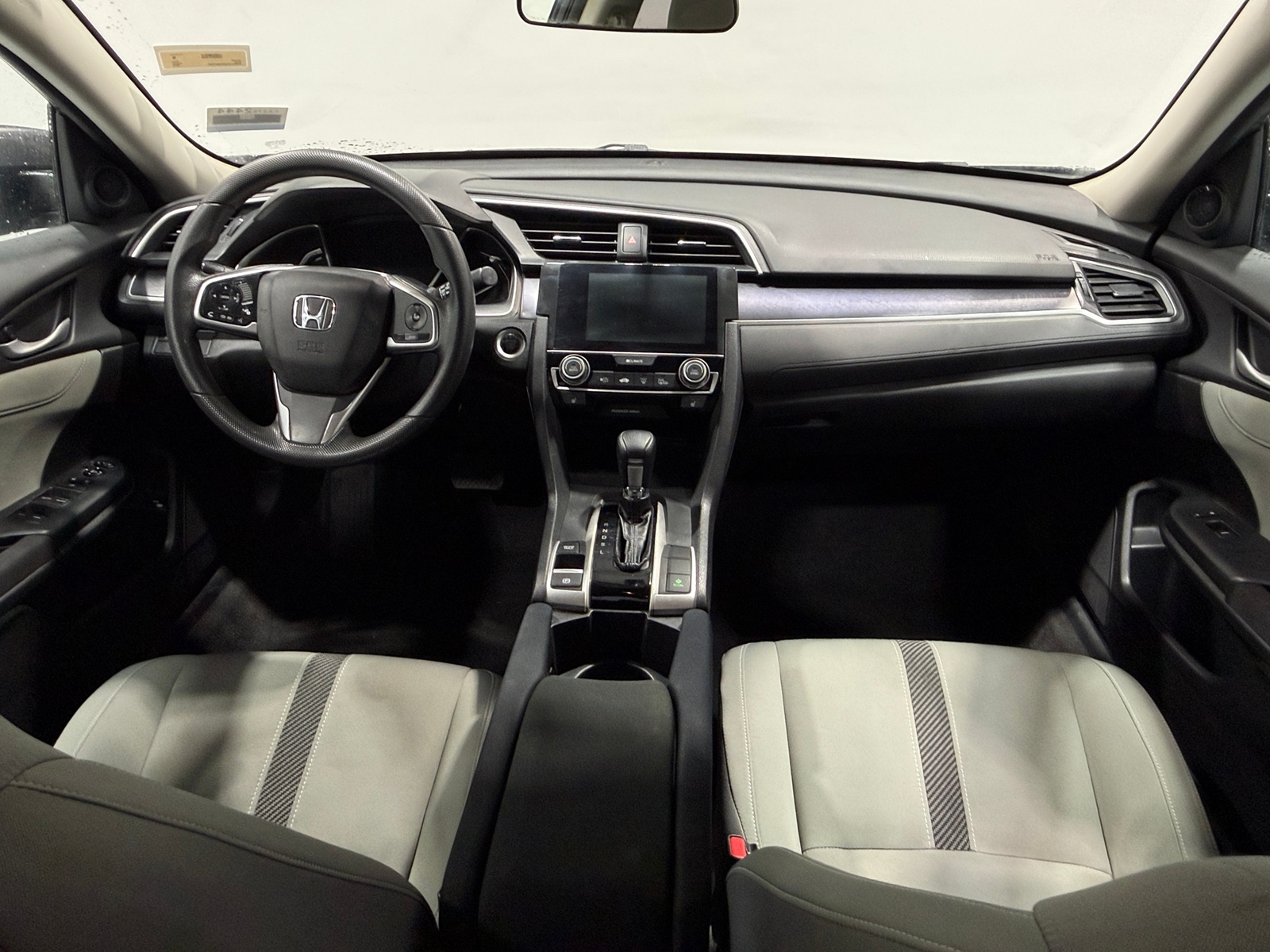 Thumbnail: 2016 Honda Civic - 3