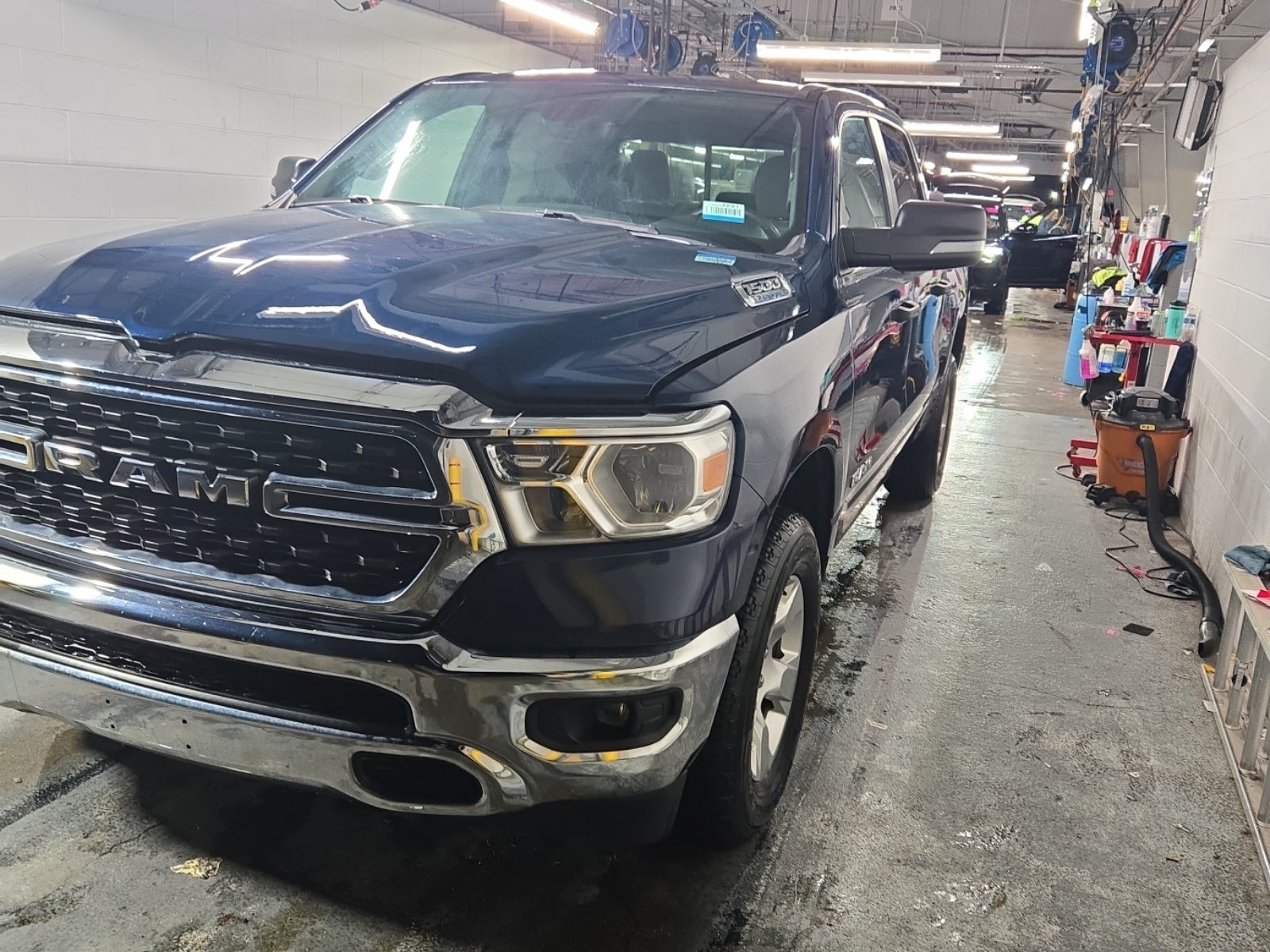 2023 Ram 1500 Big Horn 4x4 Crew Cab 5'7" Box