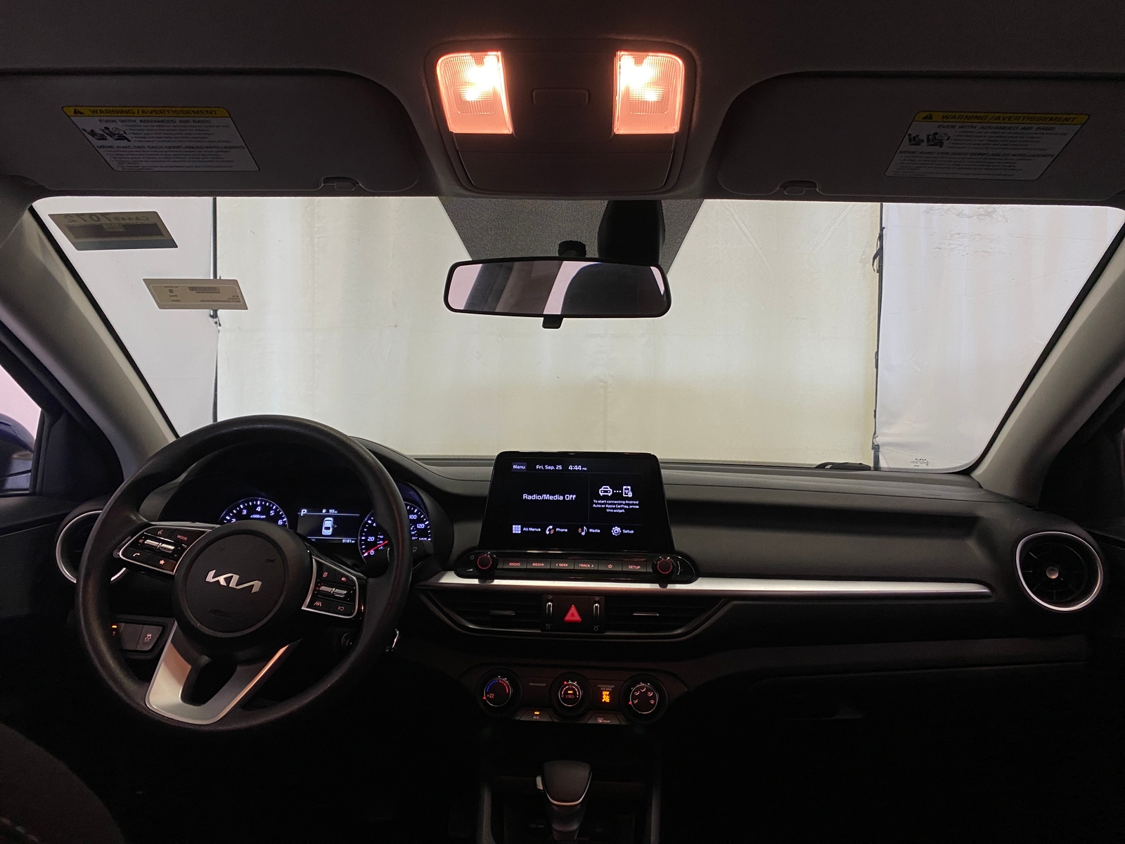 Thumbnail: 2024 Kia Forte - 3