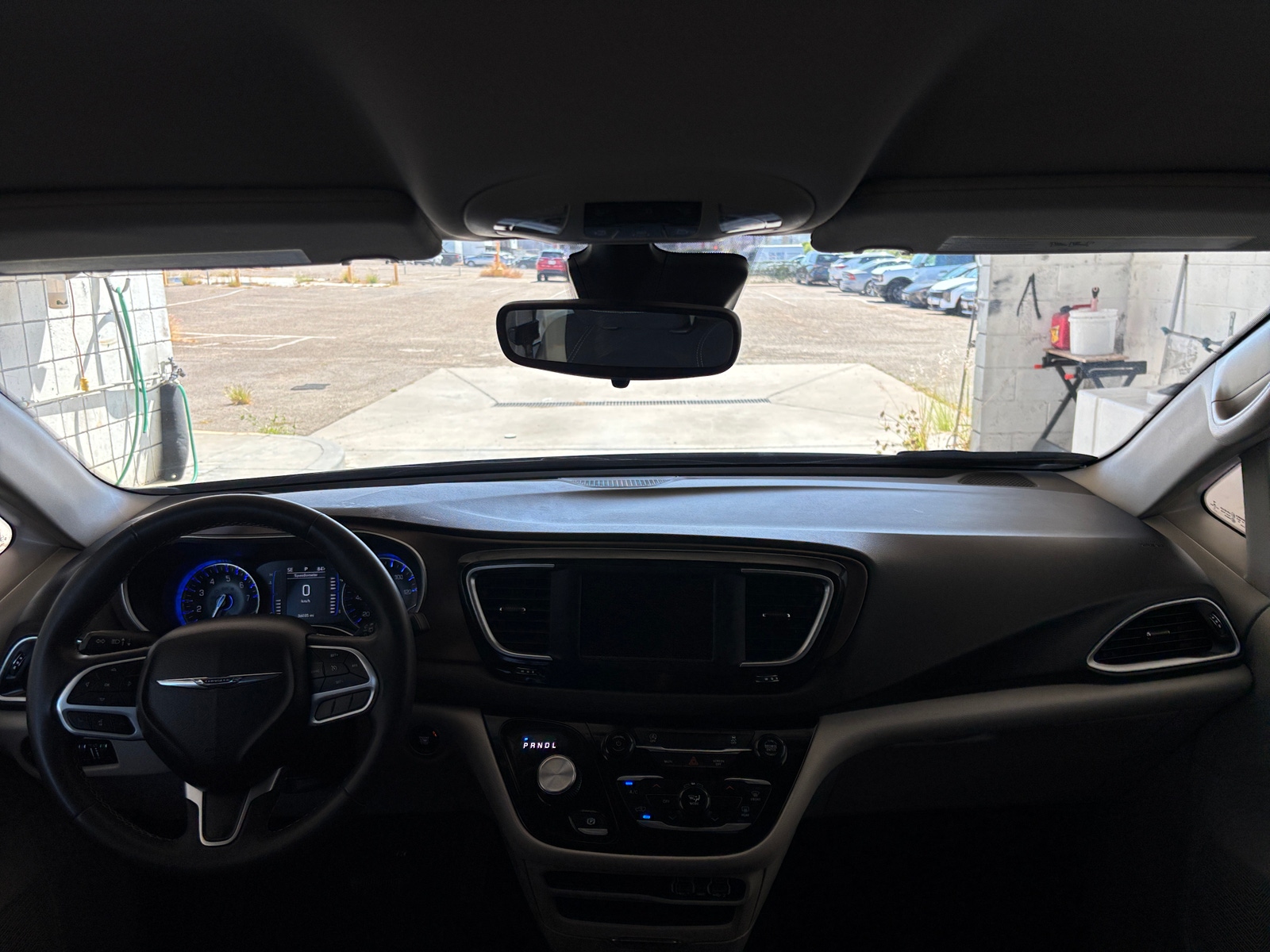 Thumbnail: 2023 Chrysler Voyager - 3