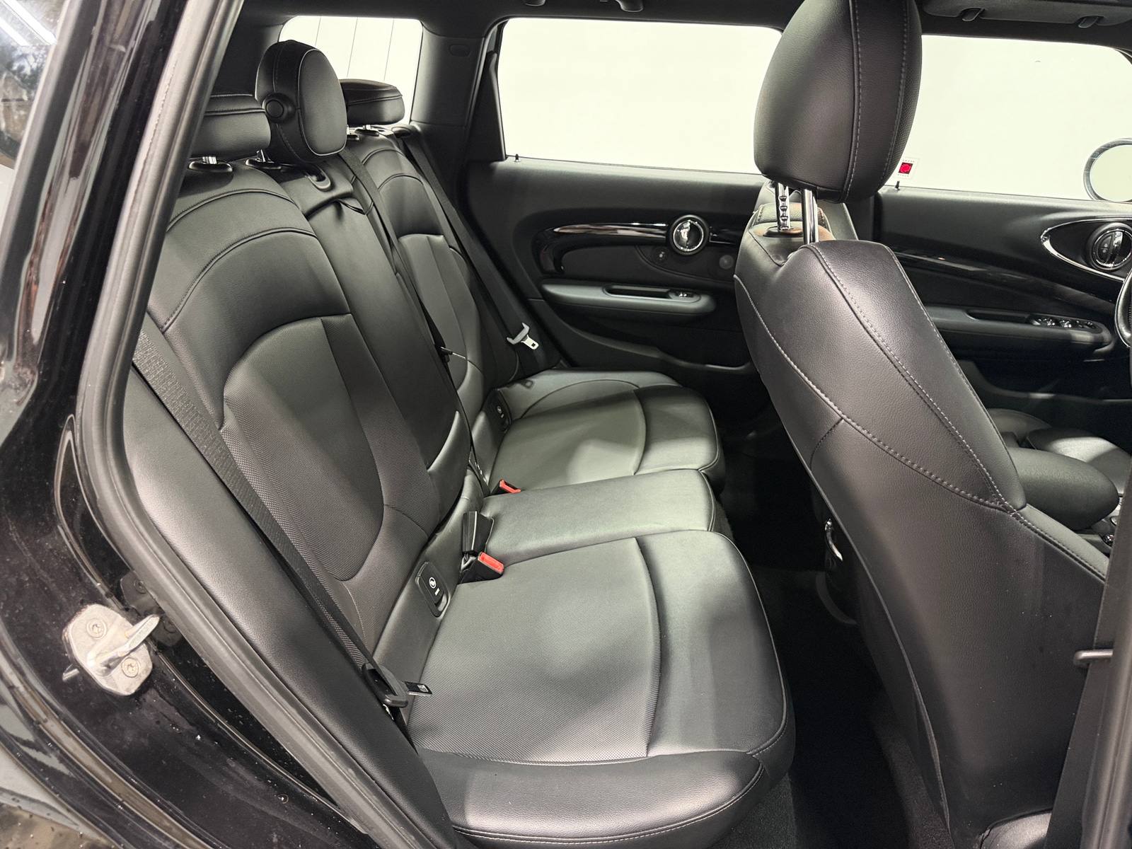 Thumbnail: 2017 MINI Cooper Clubman - 5