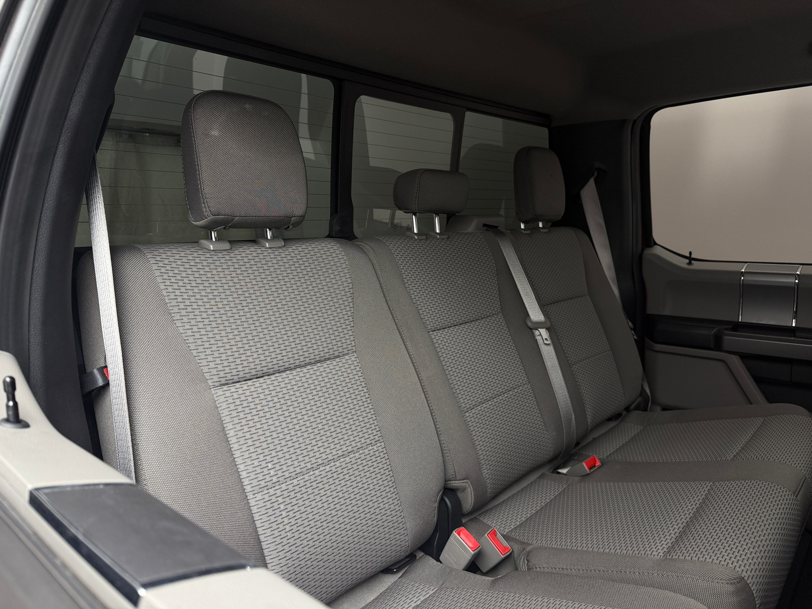 Thumbnail: 2019 Ford Econoline - 6
