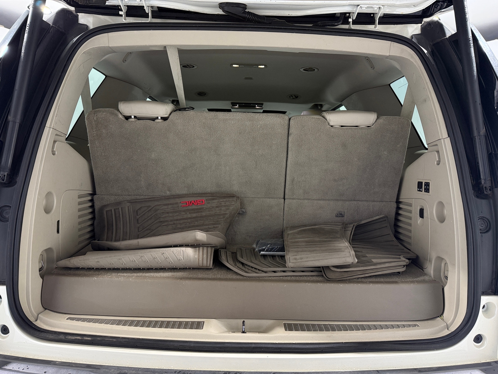 Thumbnail: 2015 GMC Yukon - 6