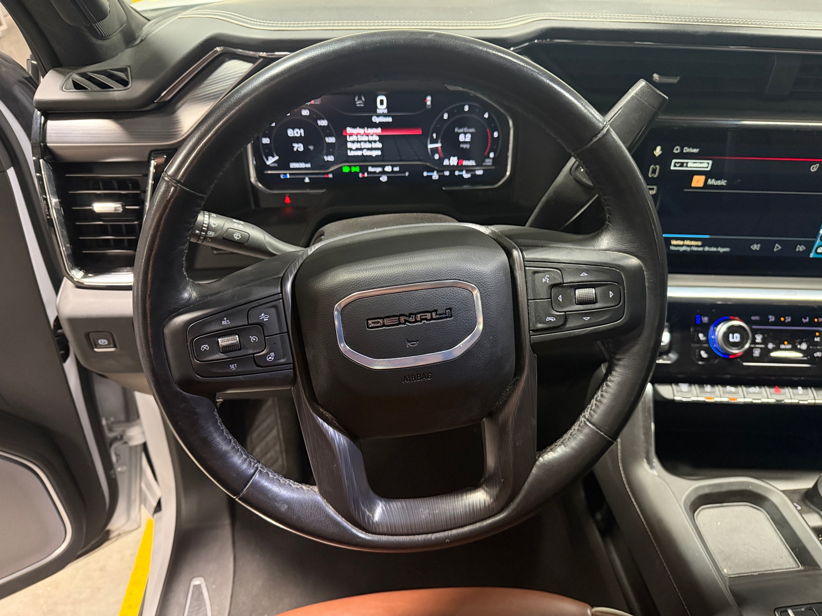 Thumbnail: 2025 GMC Sierra 2500 - 4