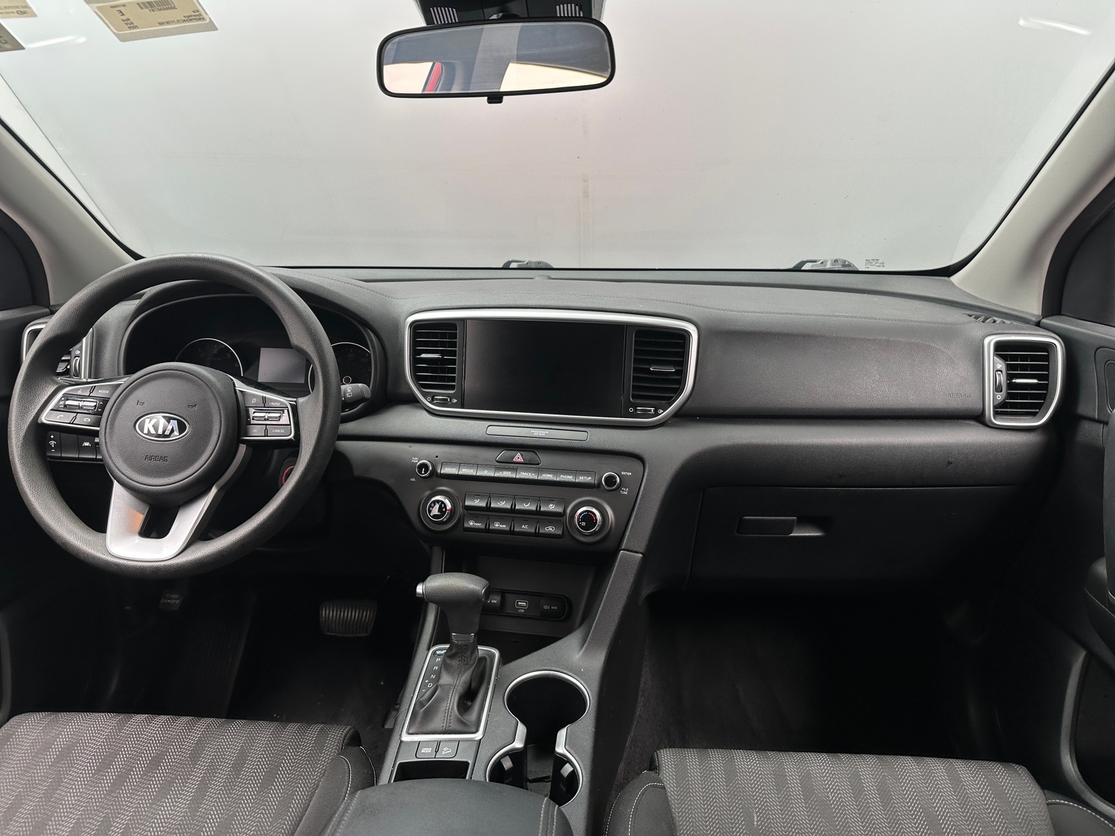 Thumbnail: 2020 Kia Sportage - 3